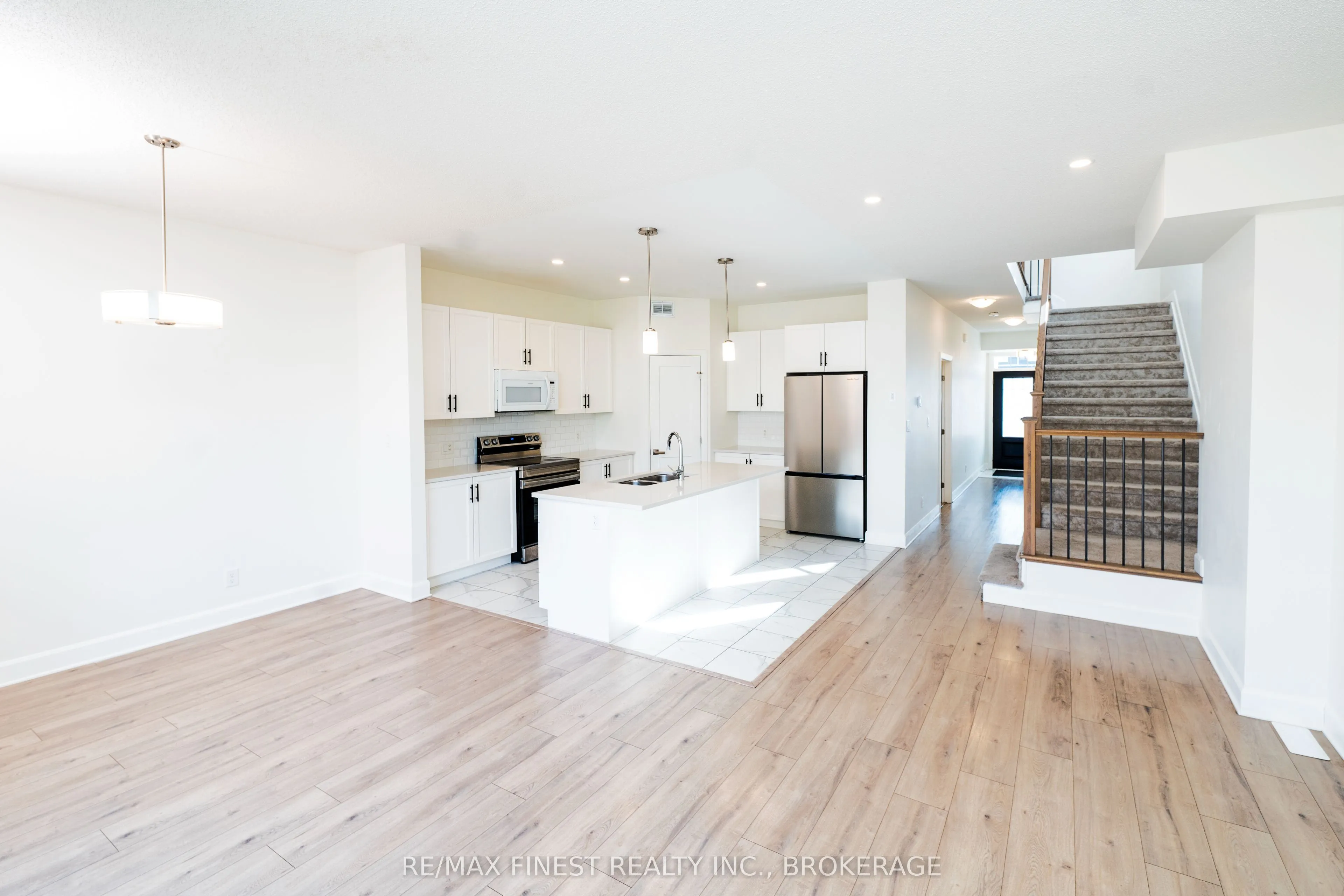 1391 ANDERSEN Drive