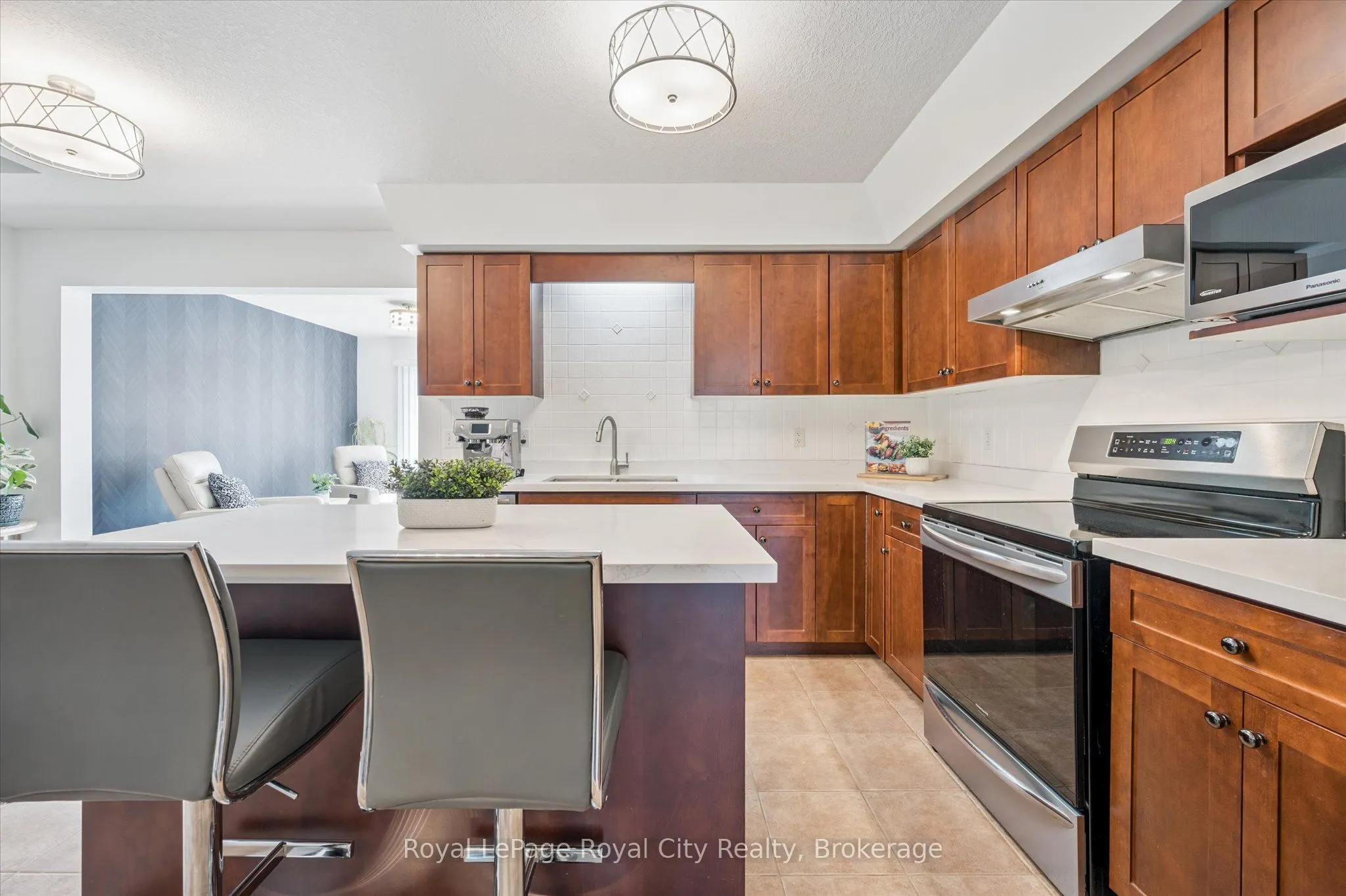 26 Hasler Crescent