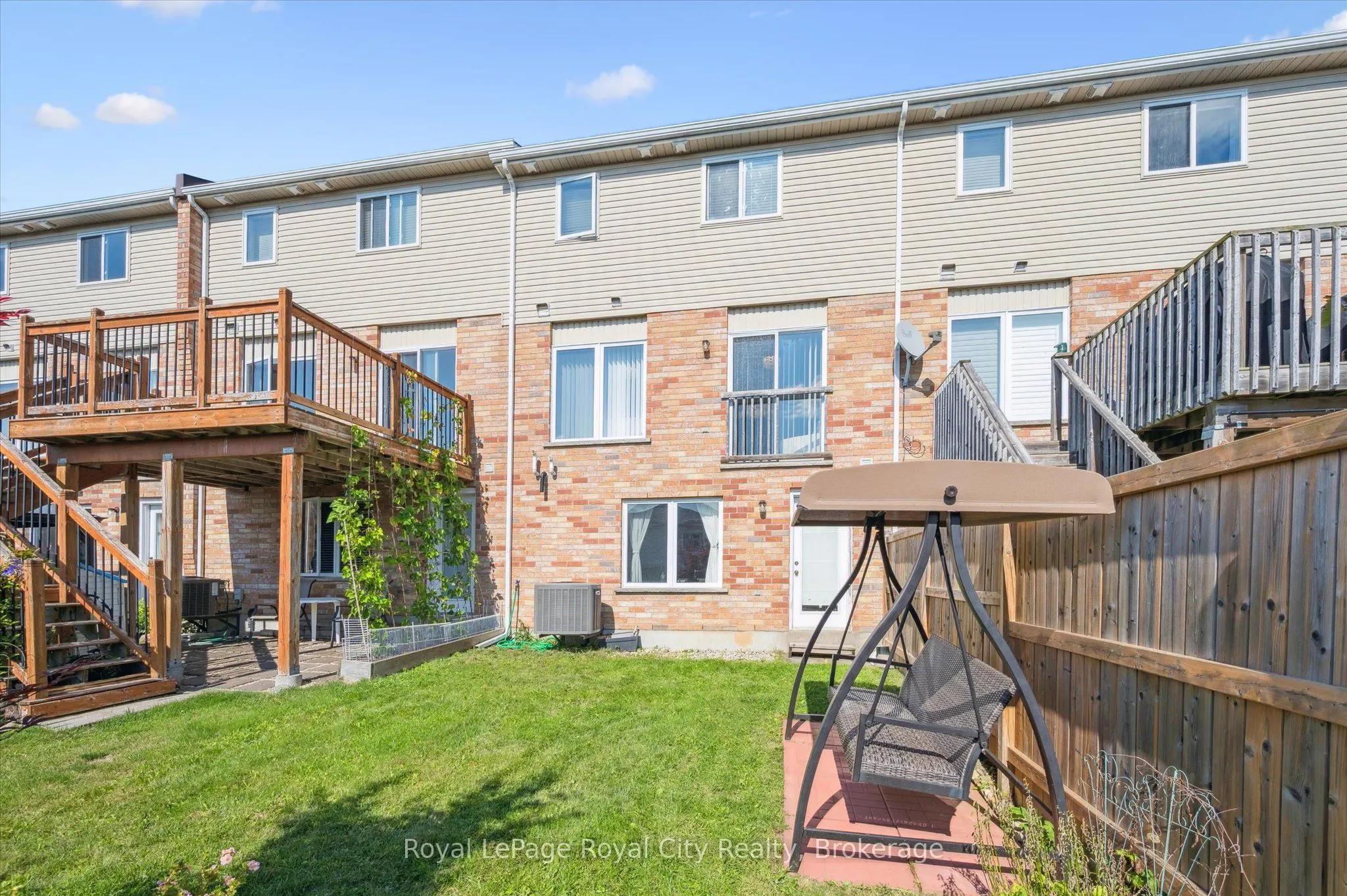 26 Hasler Crescent