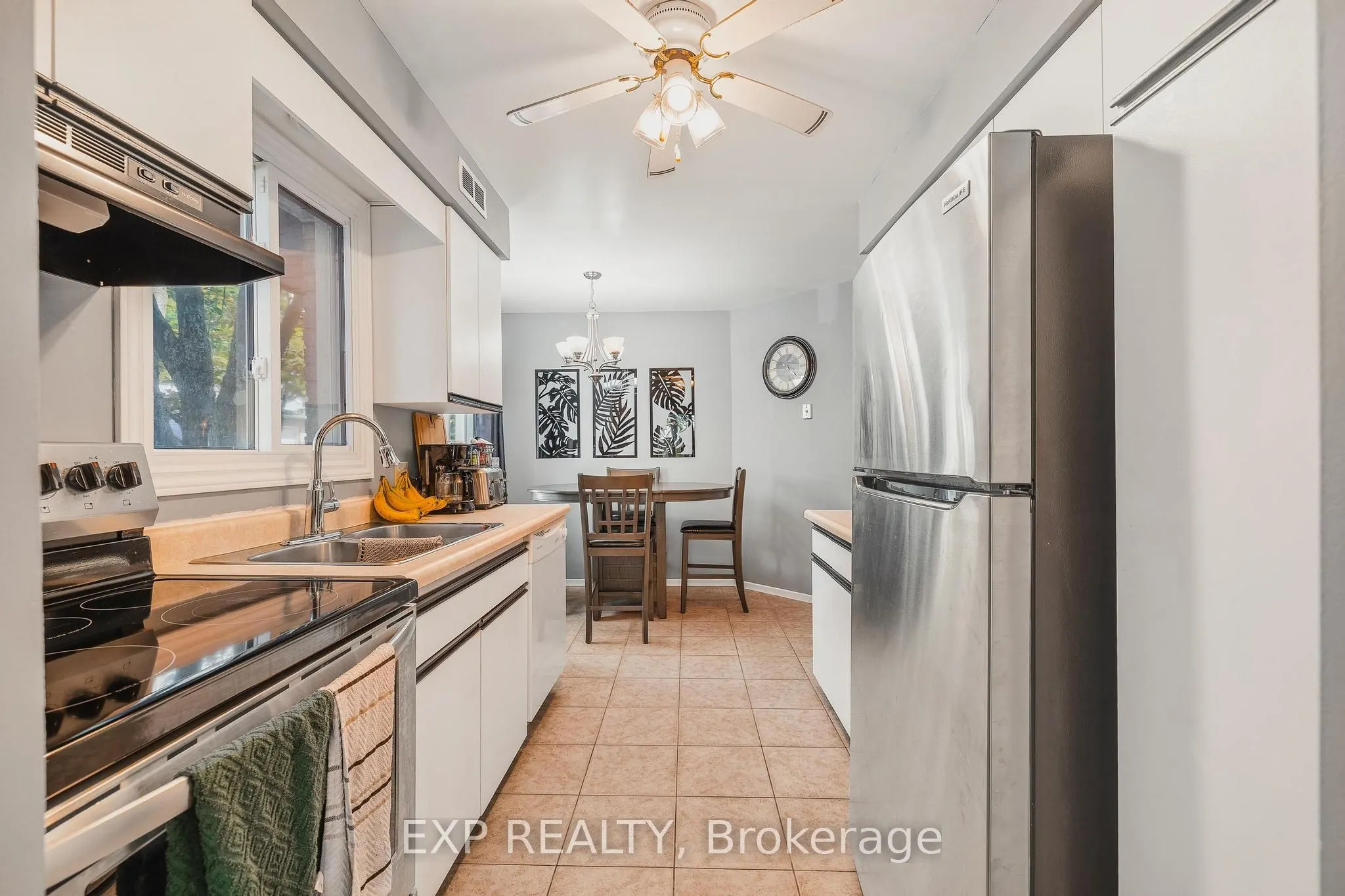 445 Kingscourt Drive