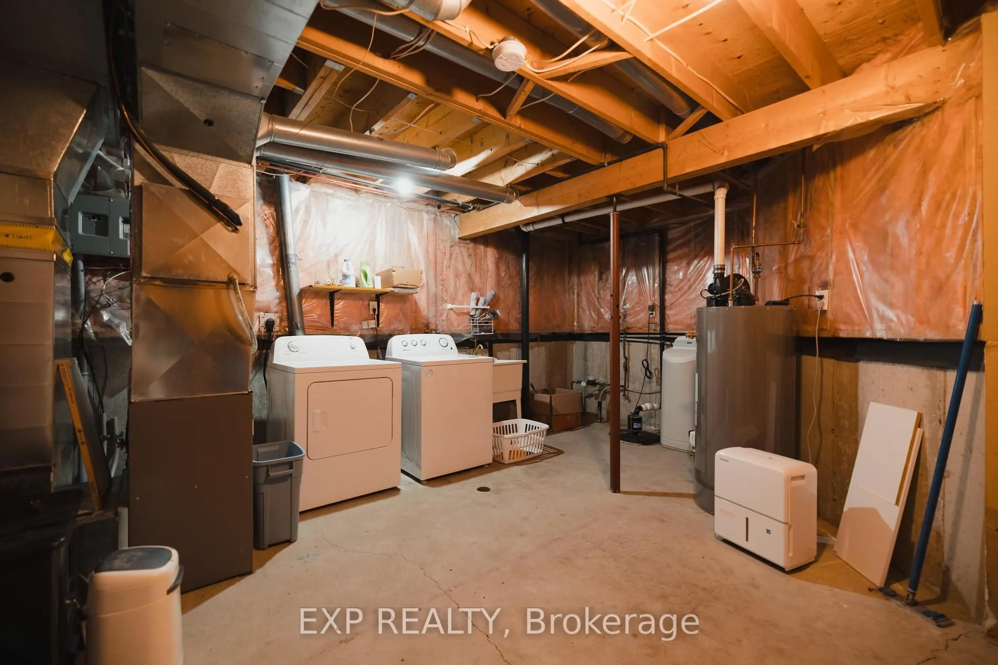 445 Kingscourt Drive