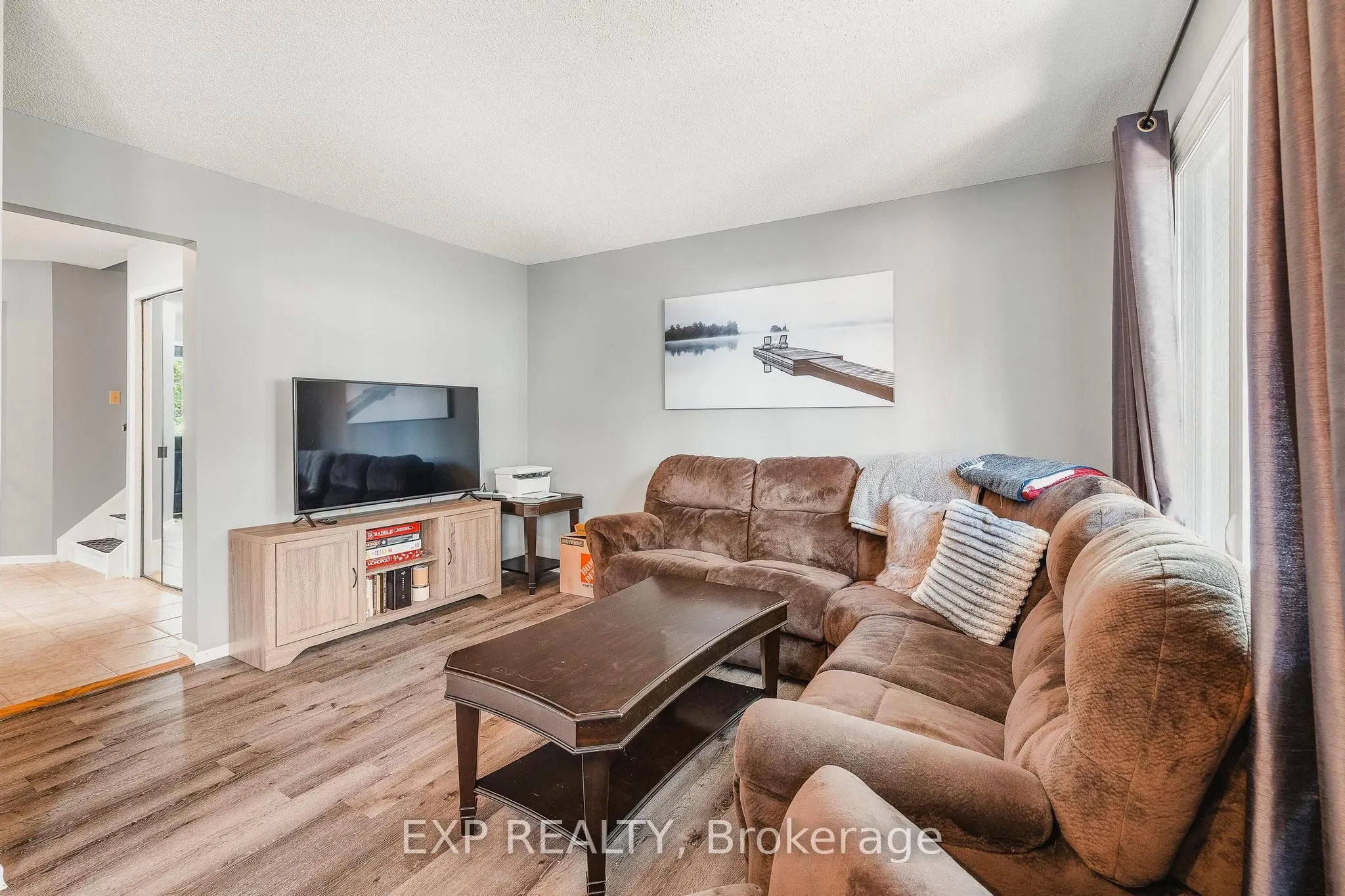 445 Kingscourt Drive