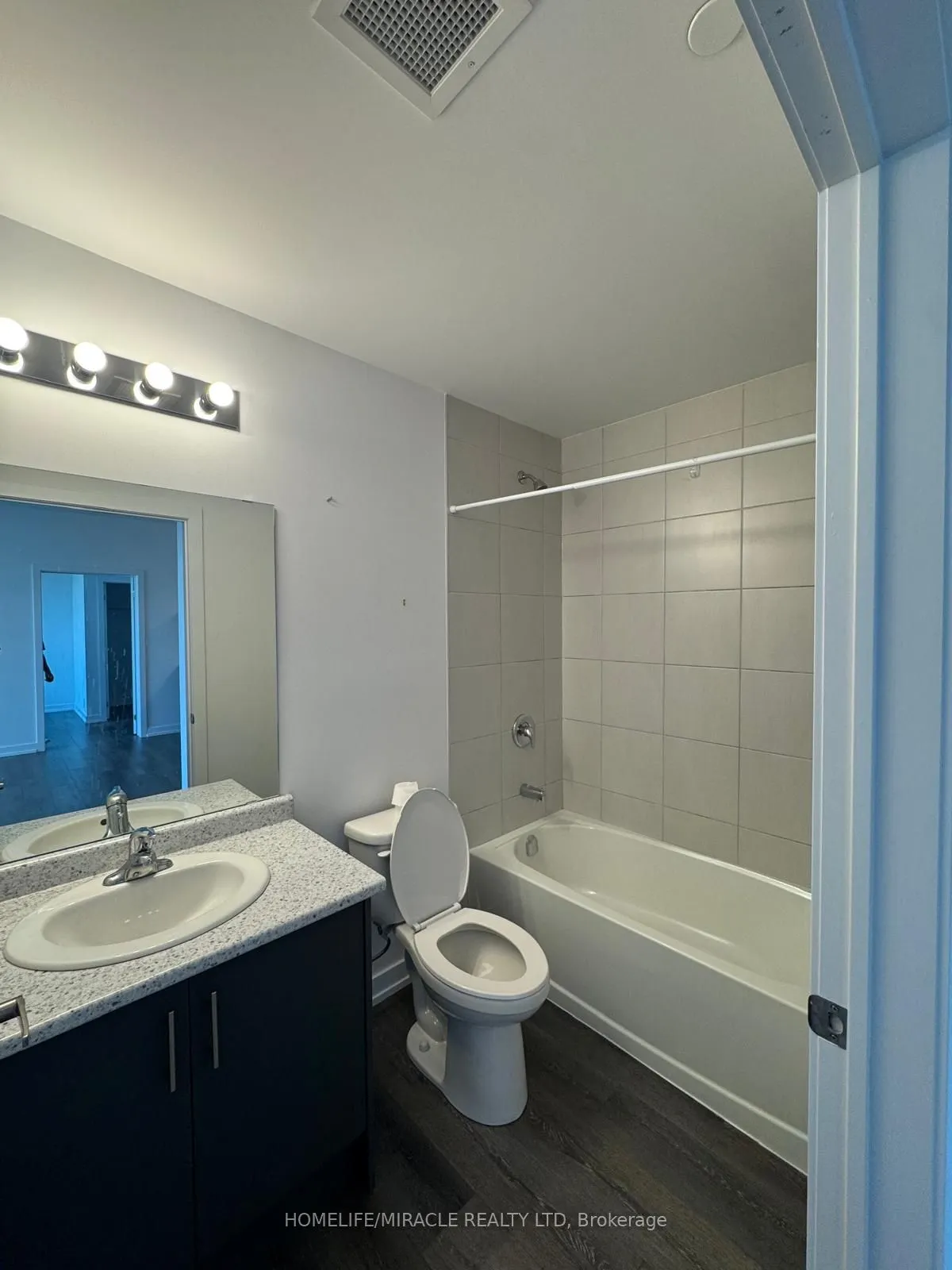 5055 Greenlane Road, #214