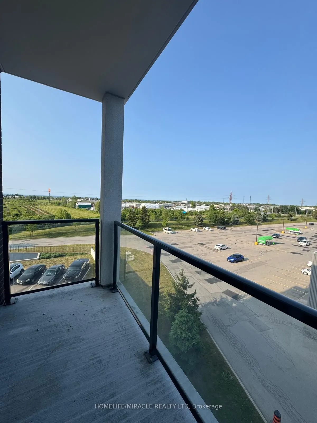 5055 Greenlane Road, #214
