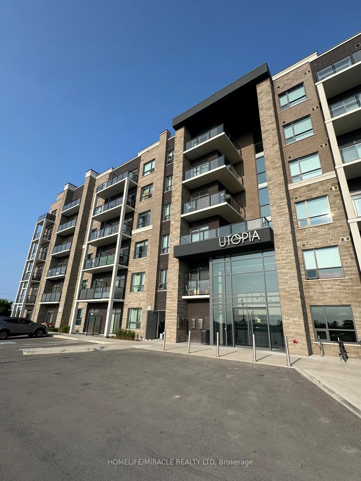 5055 Greenlane Road, #214