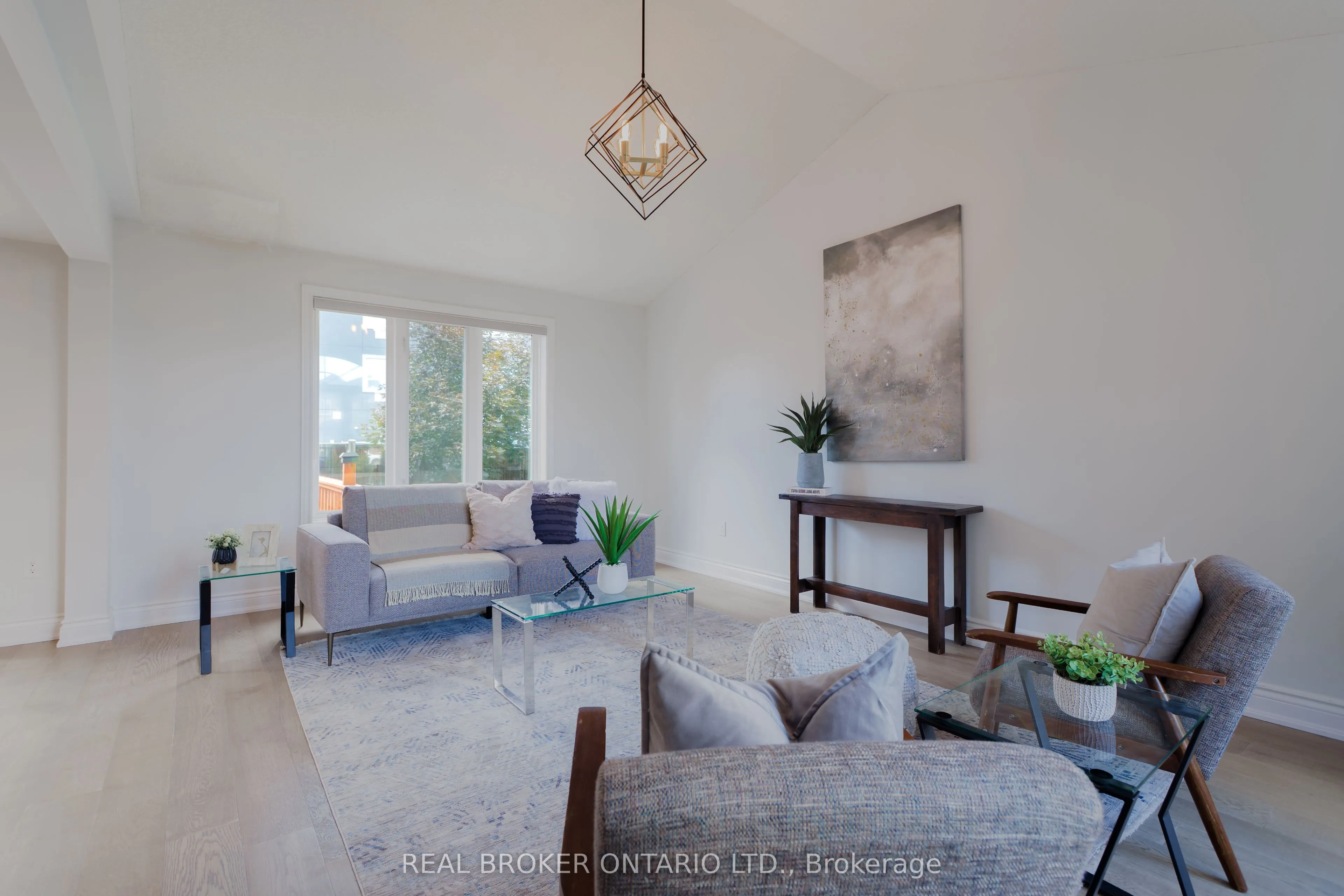 83 Benedict Place
