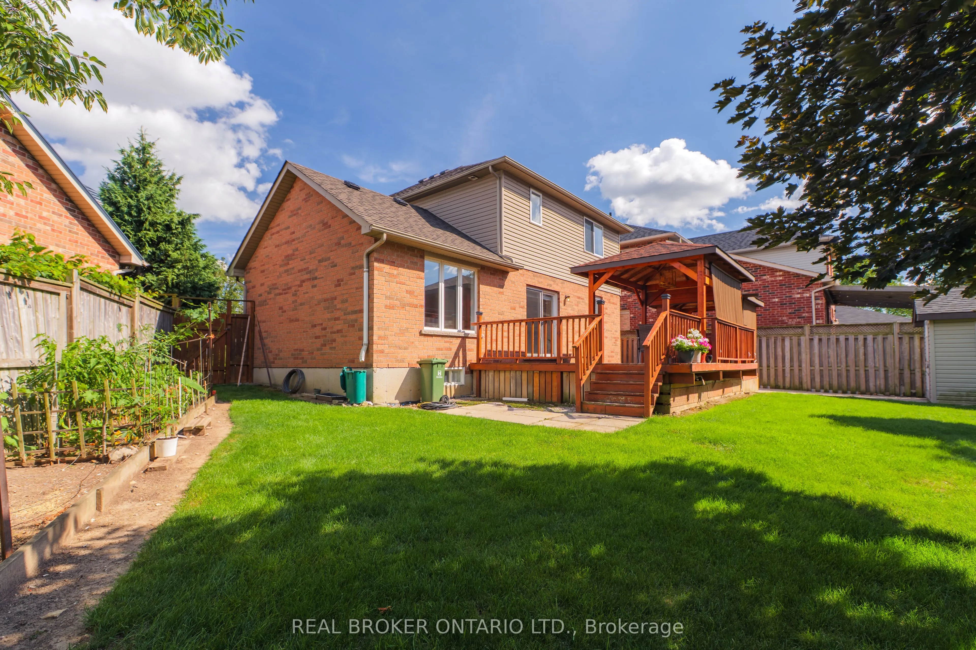 83 Benedict Place