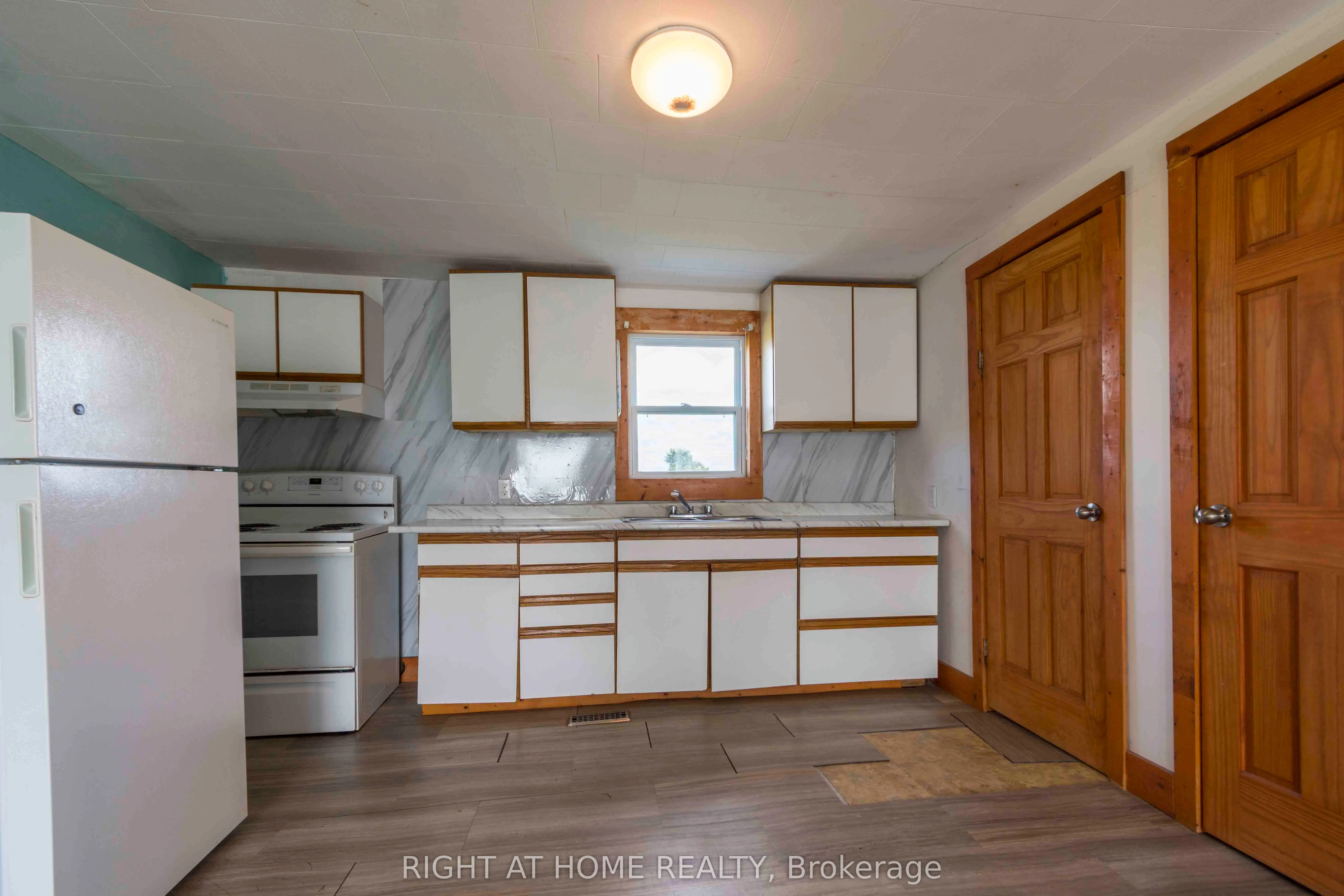 7 Pitts Landing Road