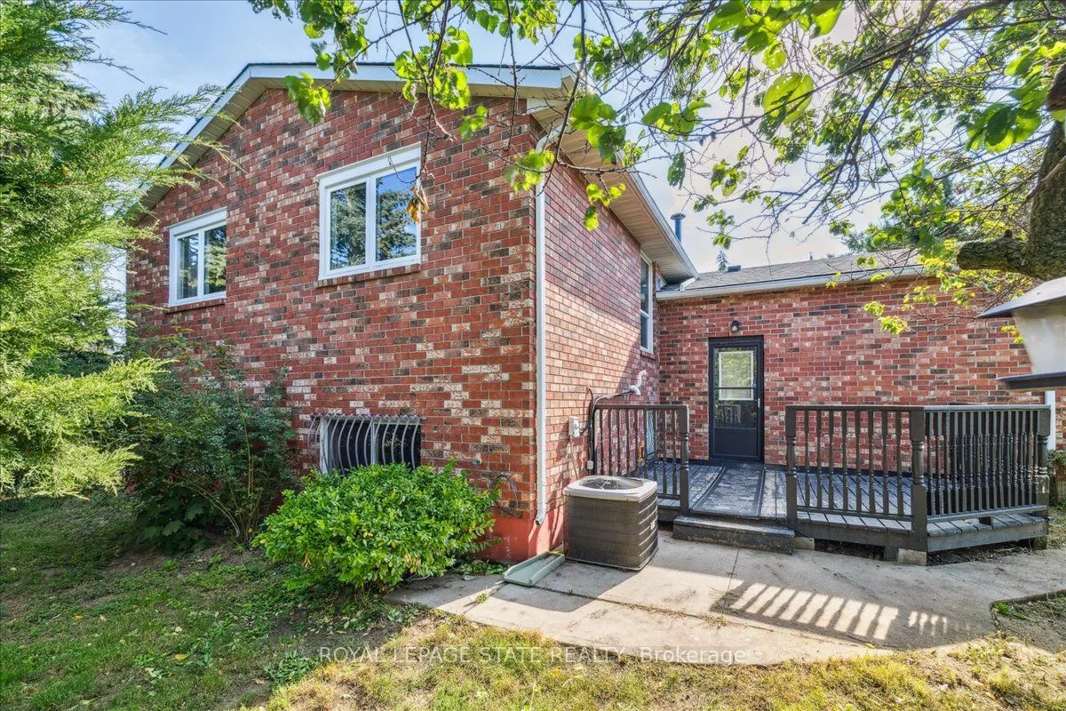 640 Cochrane Road