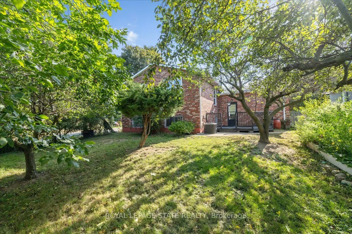 640 Cochrane Road