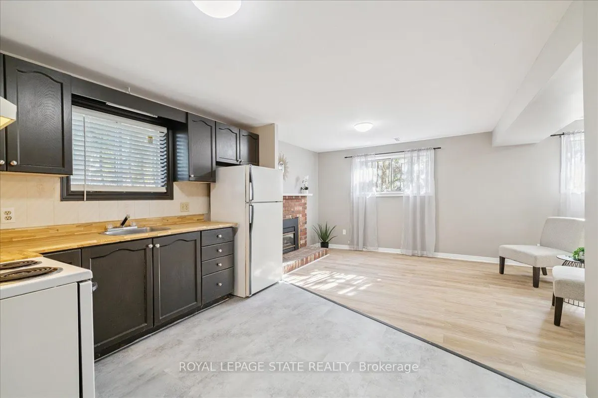 640 Cochrane Road