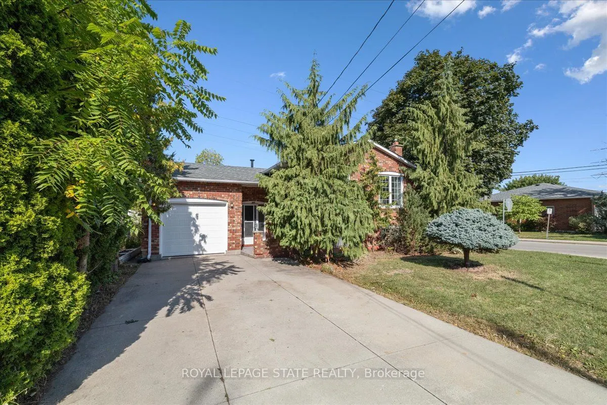 640 Cochrane Road