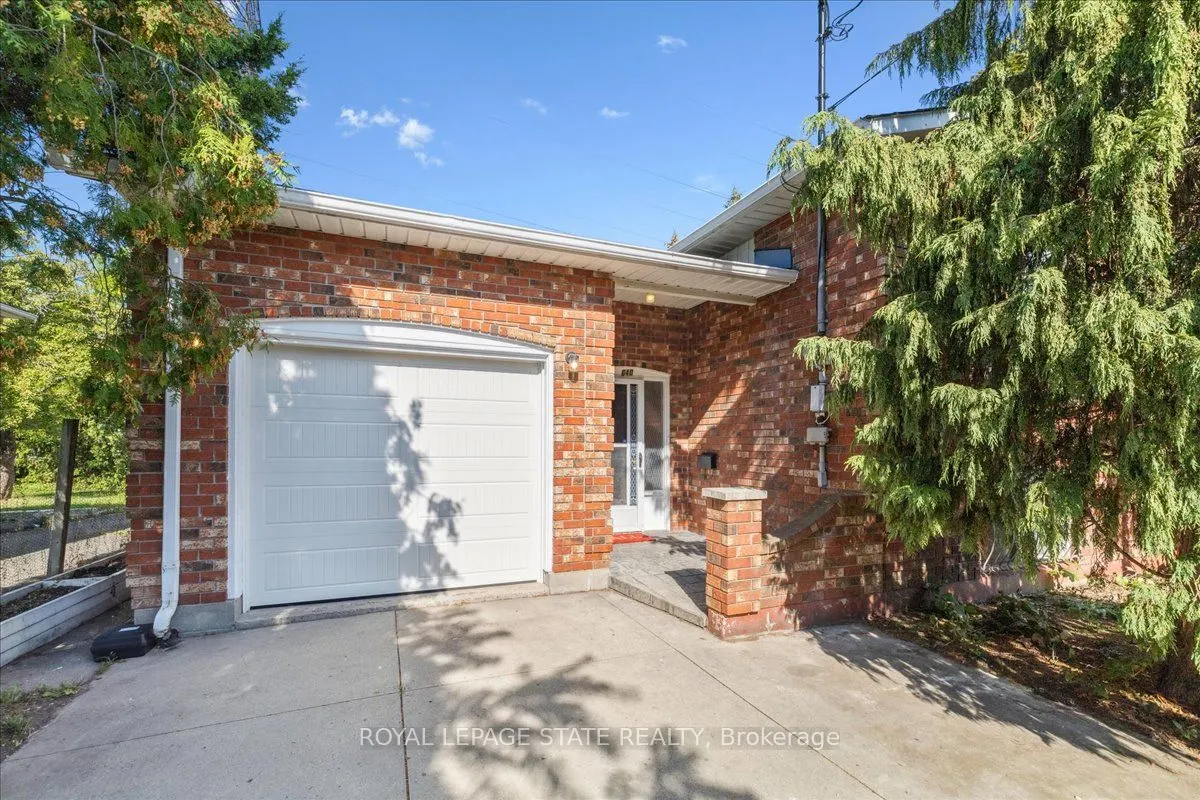 640 Cochrane Road