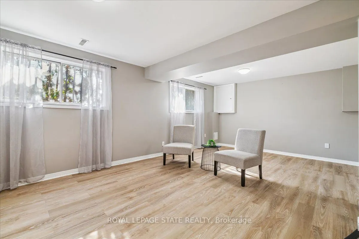640 Cochrane Road