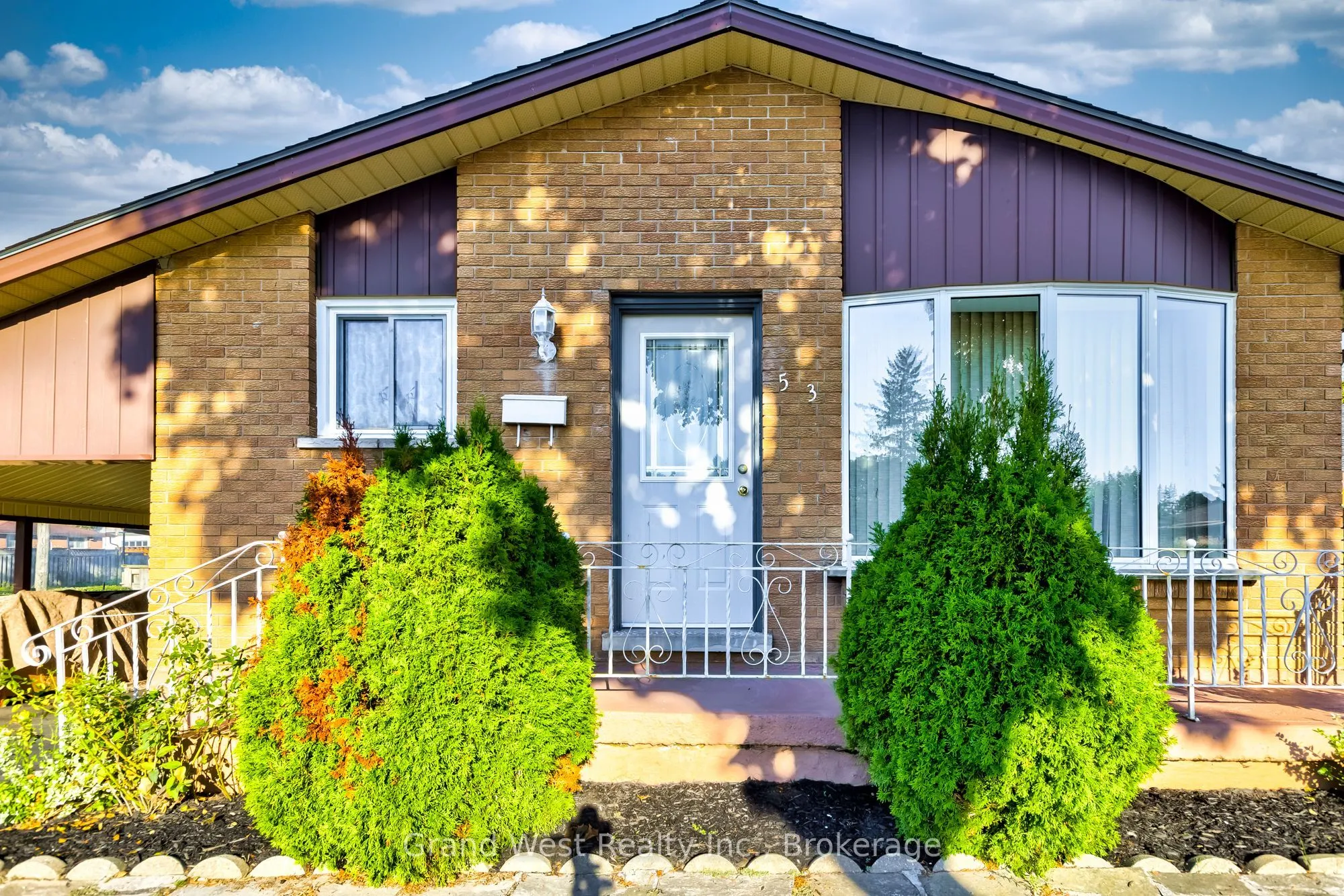 53 MOSCRIP Road