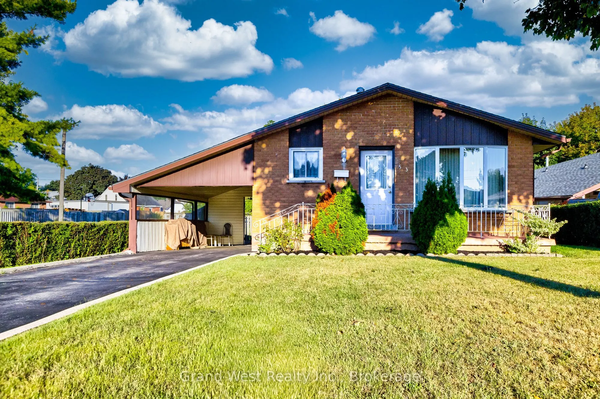 53 MOSCRIP Road