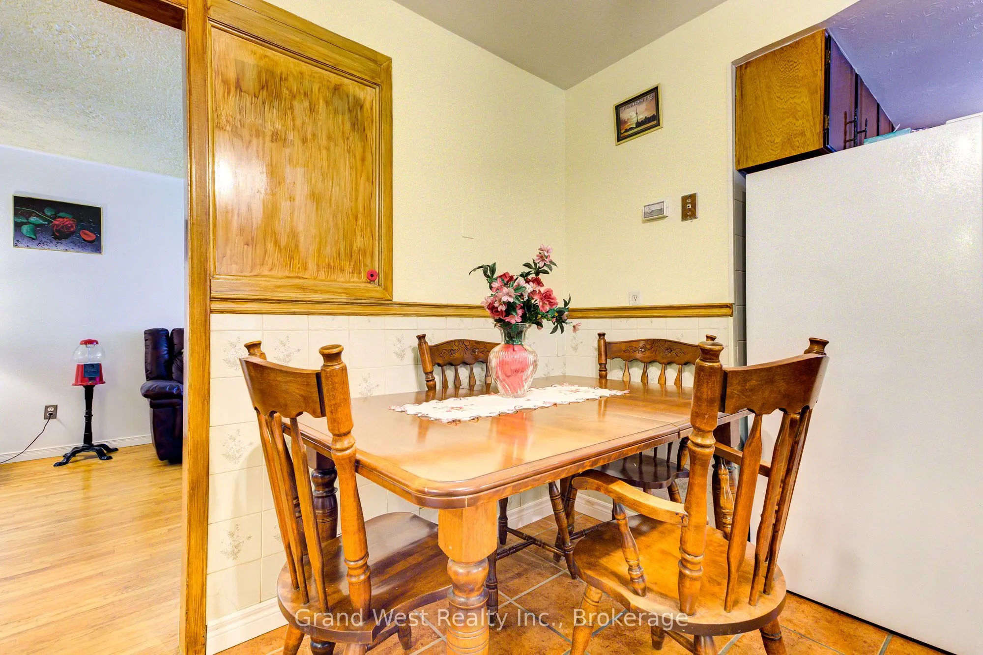 53 MOSCRIP Road