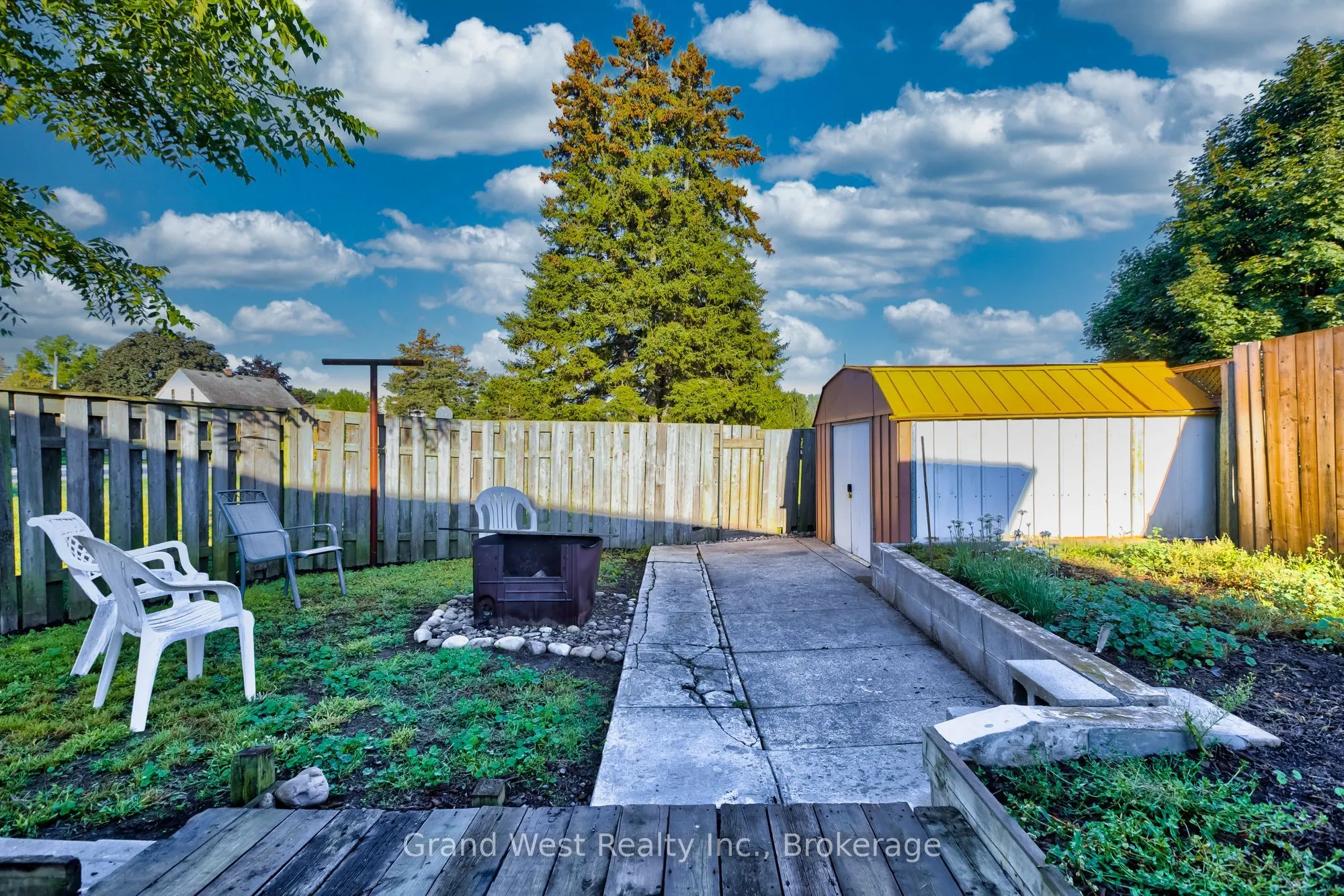 53 MOSCRIP Road