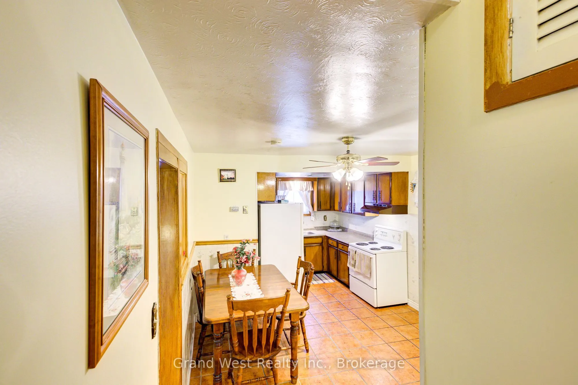 53 MOSCRIP Road