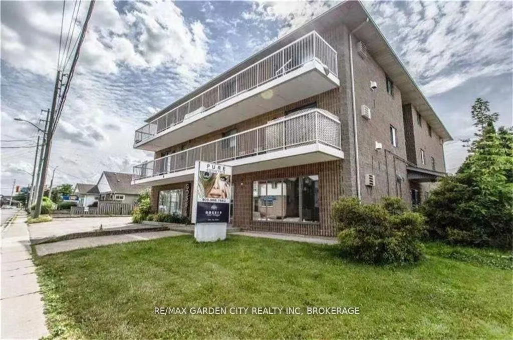 210 Pelham Road, #102