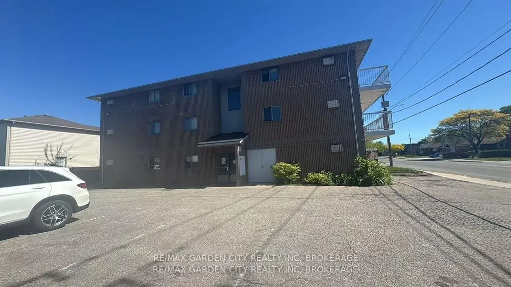 210 Pelham Road, #102