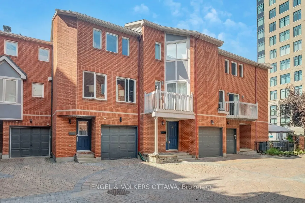 6 Stockport Private