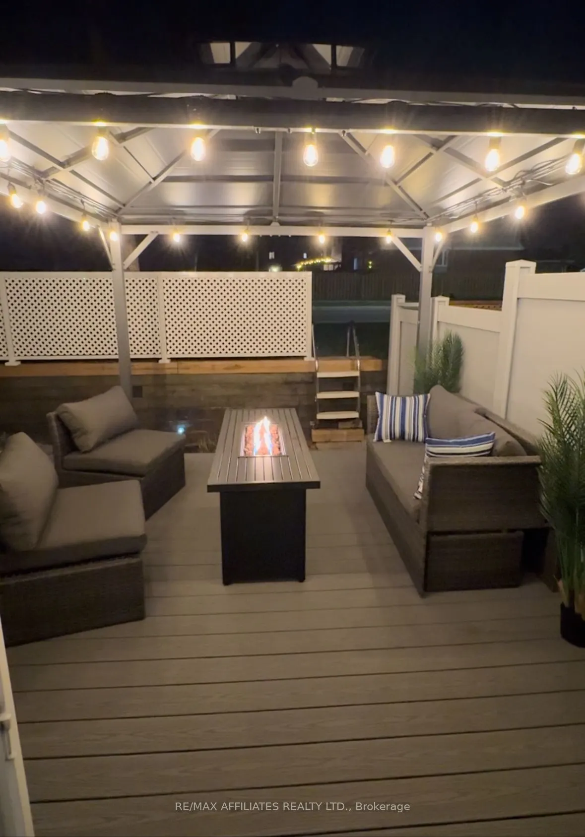 22 Castlegreen Private, #11