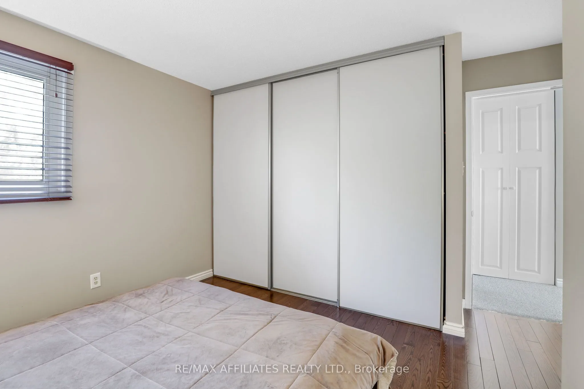 22 Castlegreen Private, #11