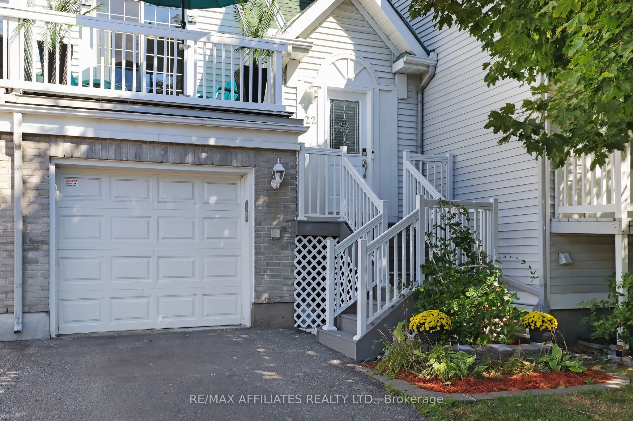 22 Castlegreen Private, #11