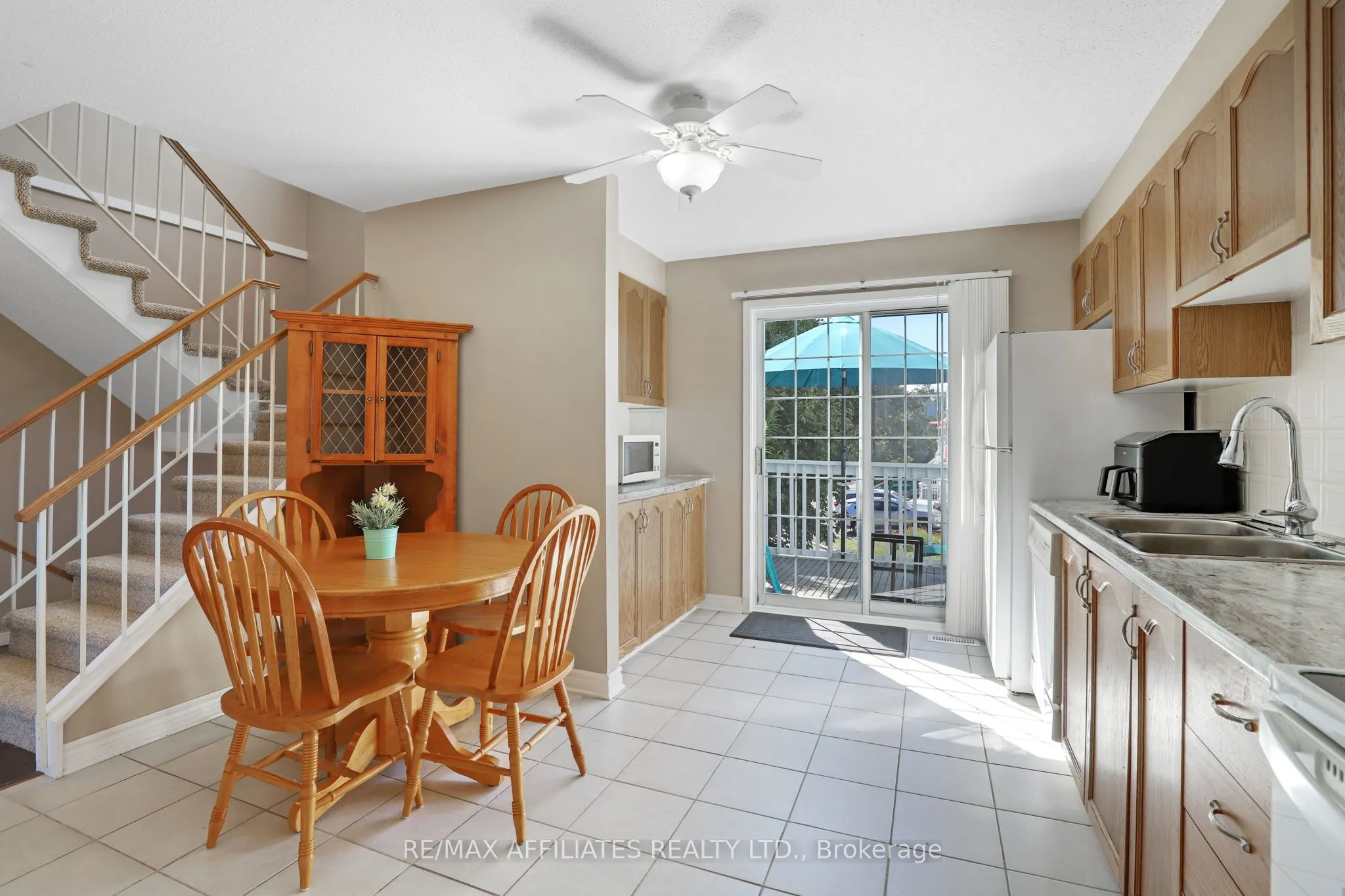 22 Castlegreen Private, #11
