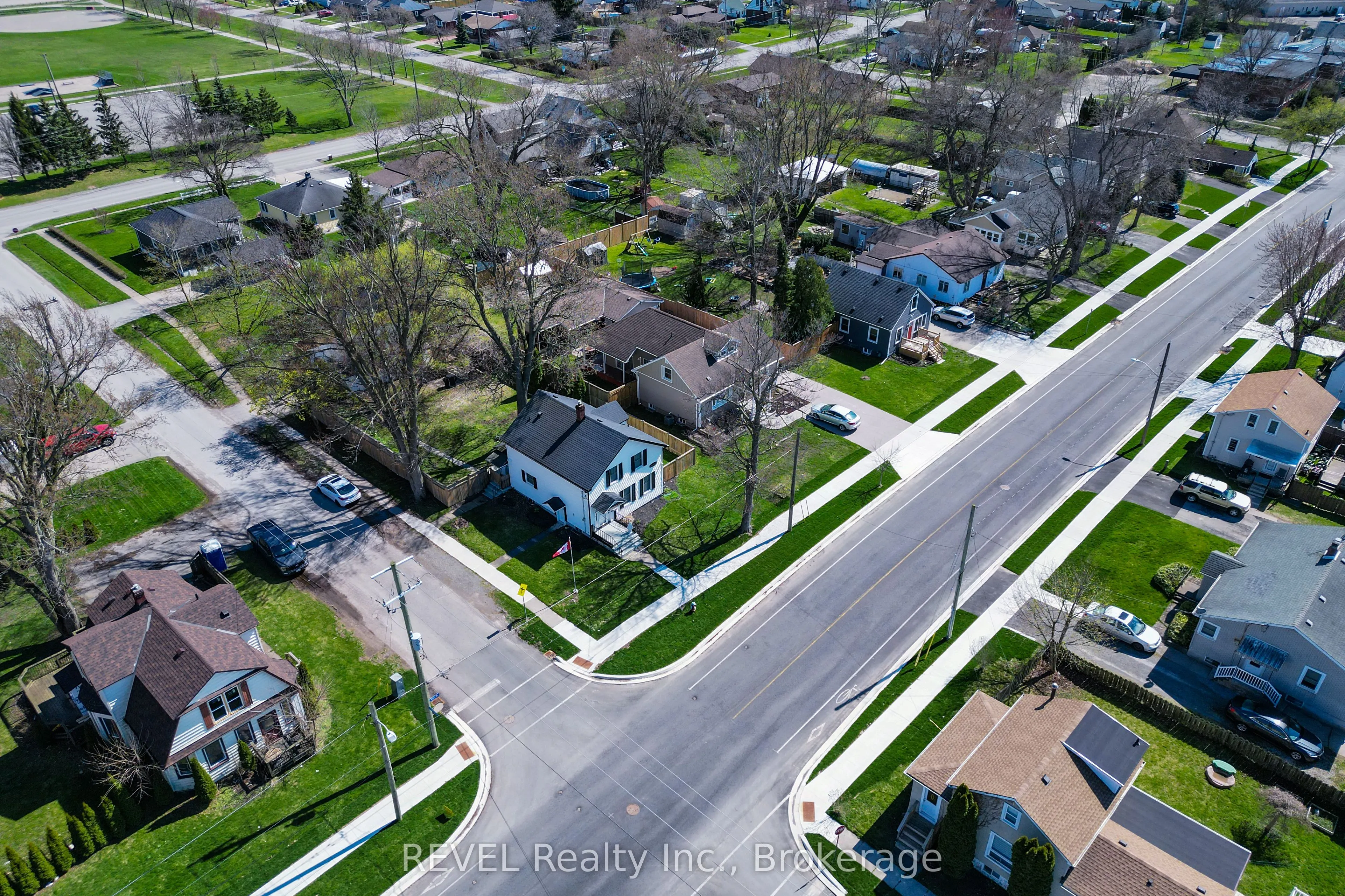 4046 Main Street