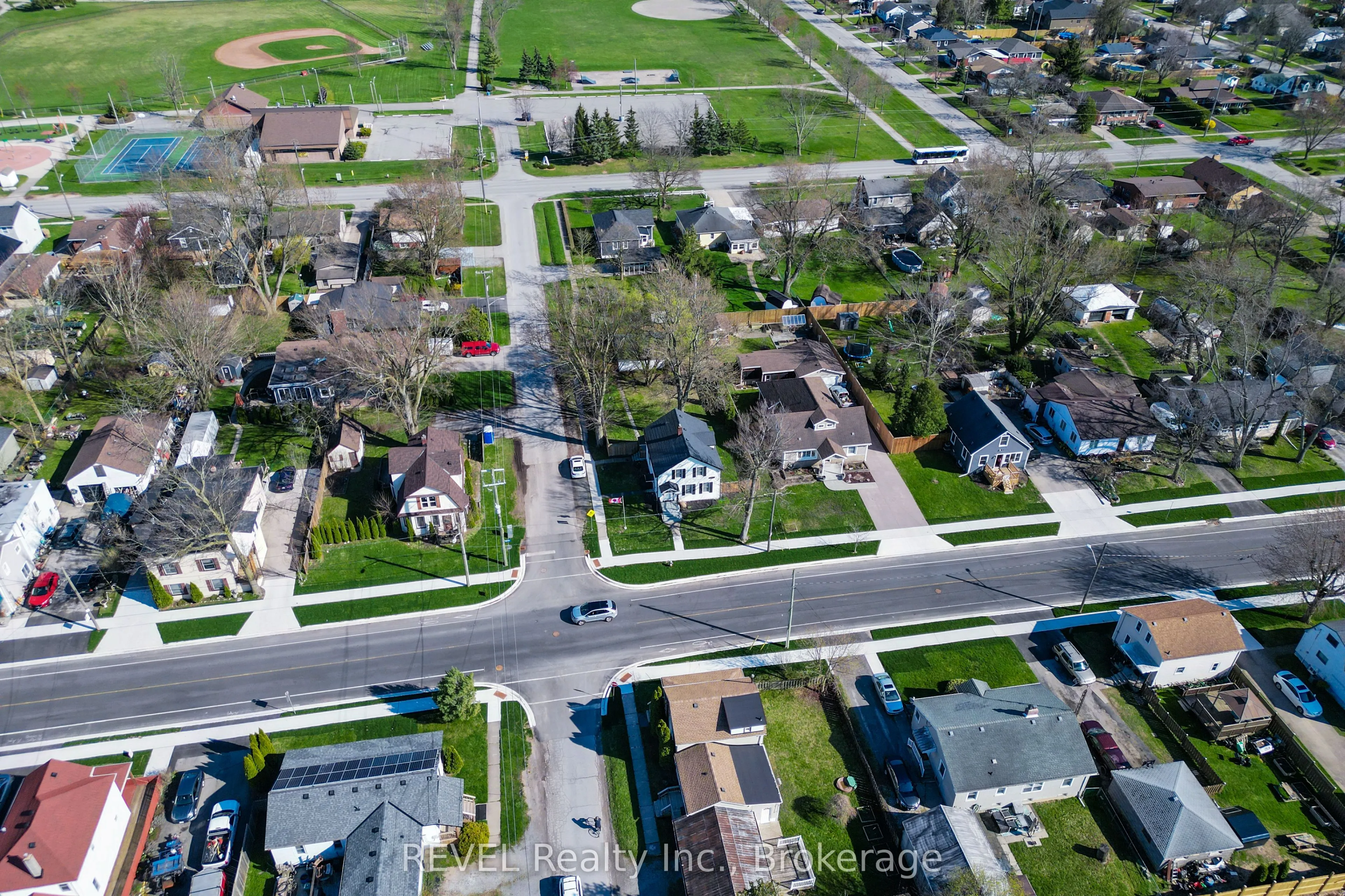 4046 Main Street