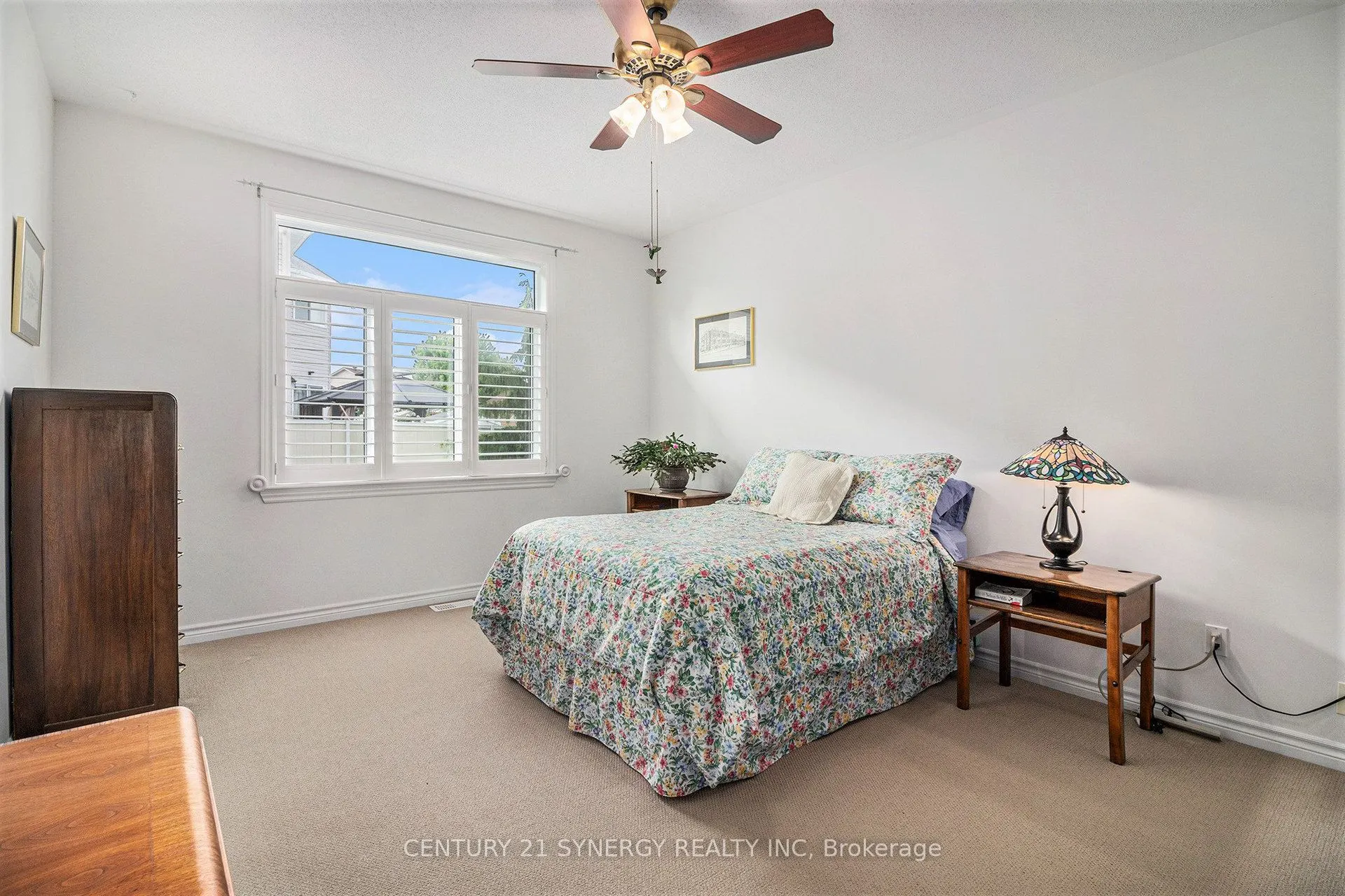 852 Swallowtail Crescent