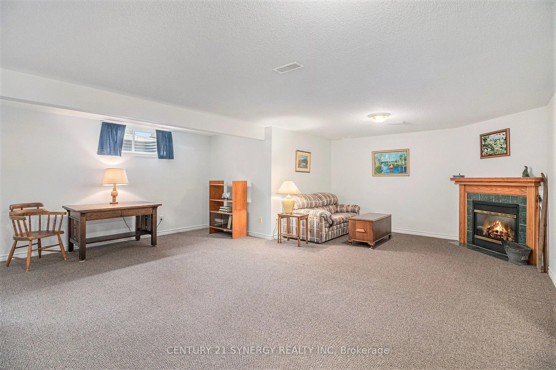 852 Swallowtail Crescent