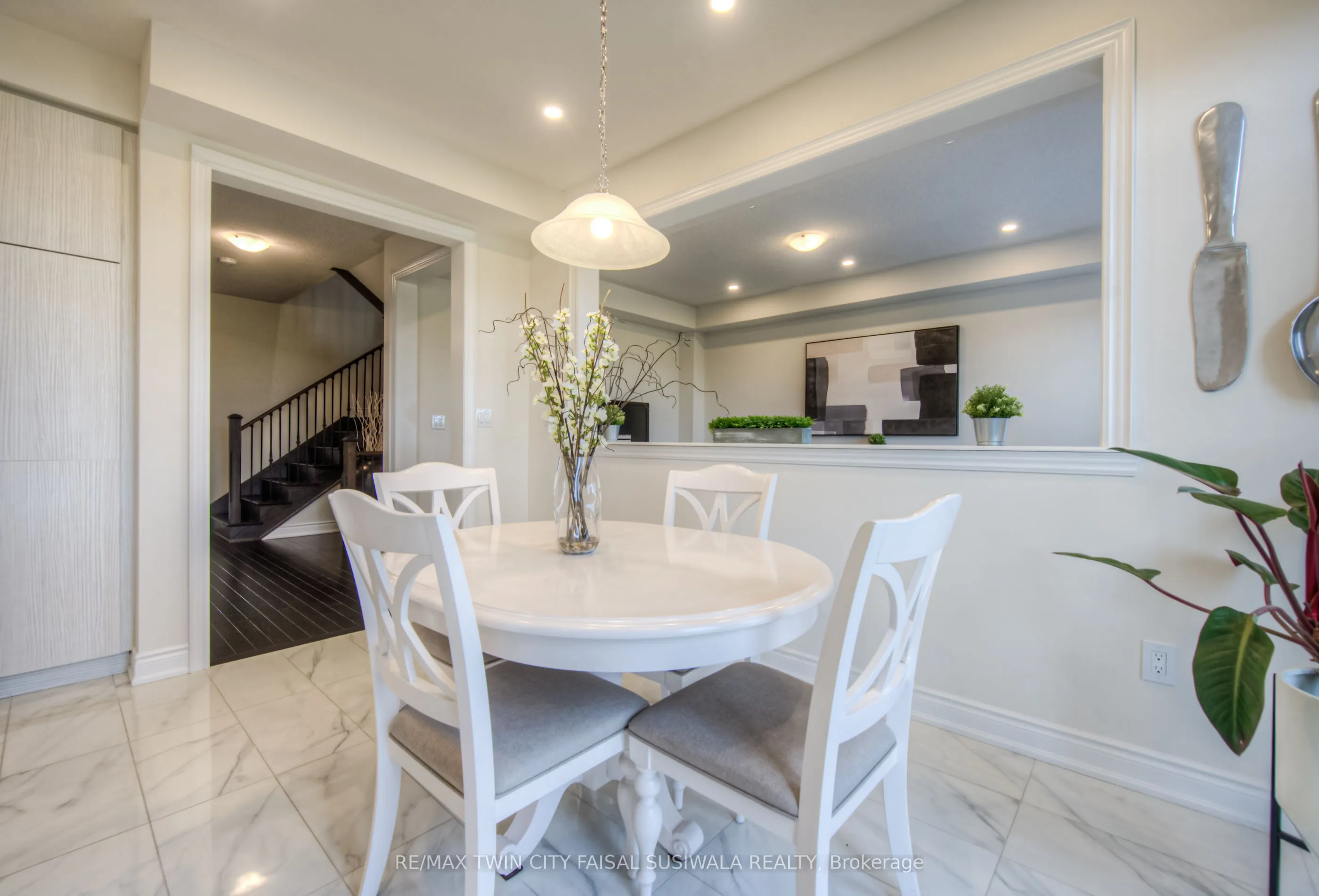 88 Bloomfield Crescent