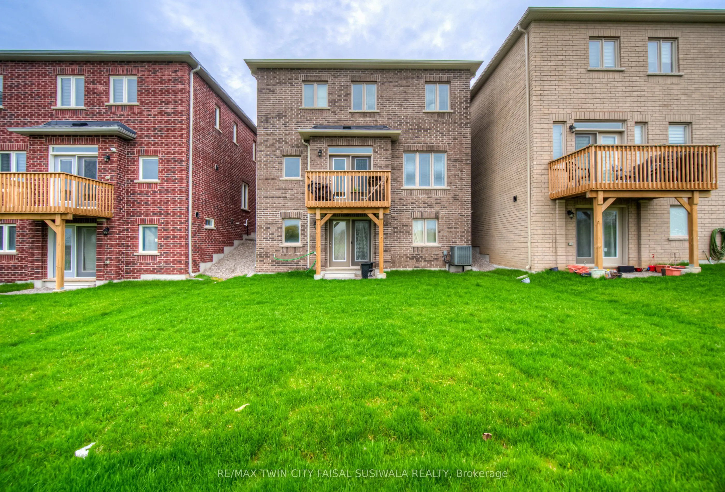 88 Bloomfield Crescent
