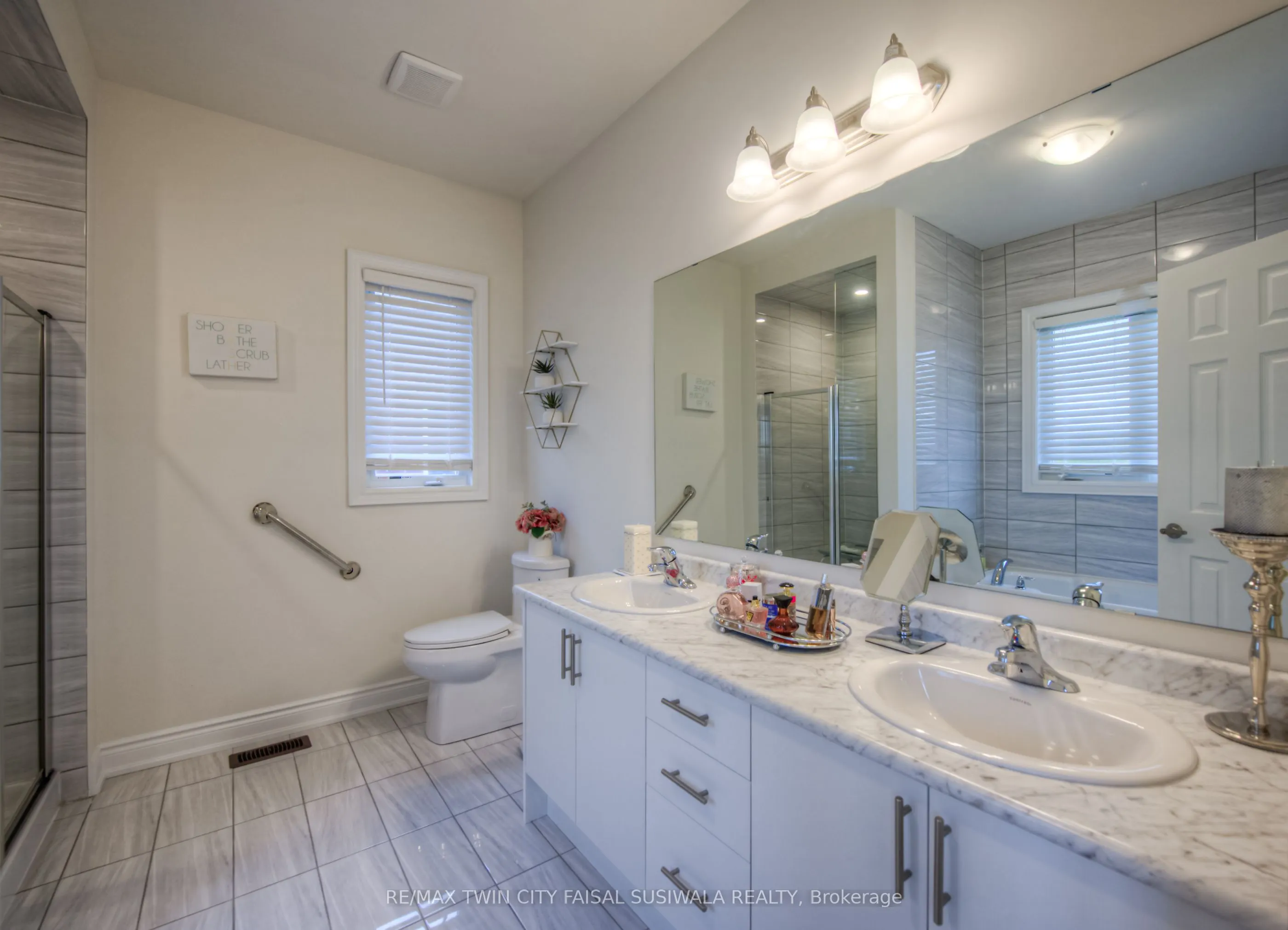 88 Bloomfield Crescent