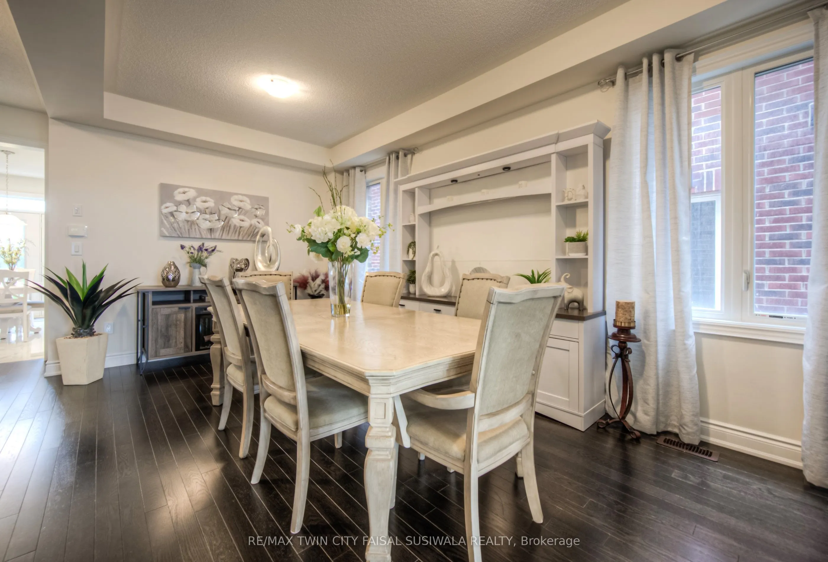 88 Bloomfield Crescent