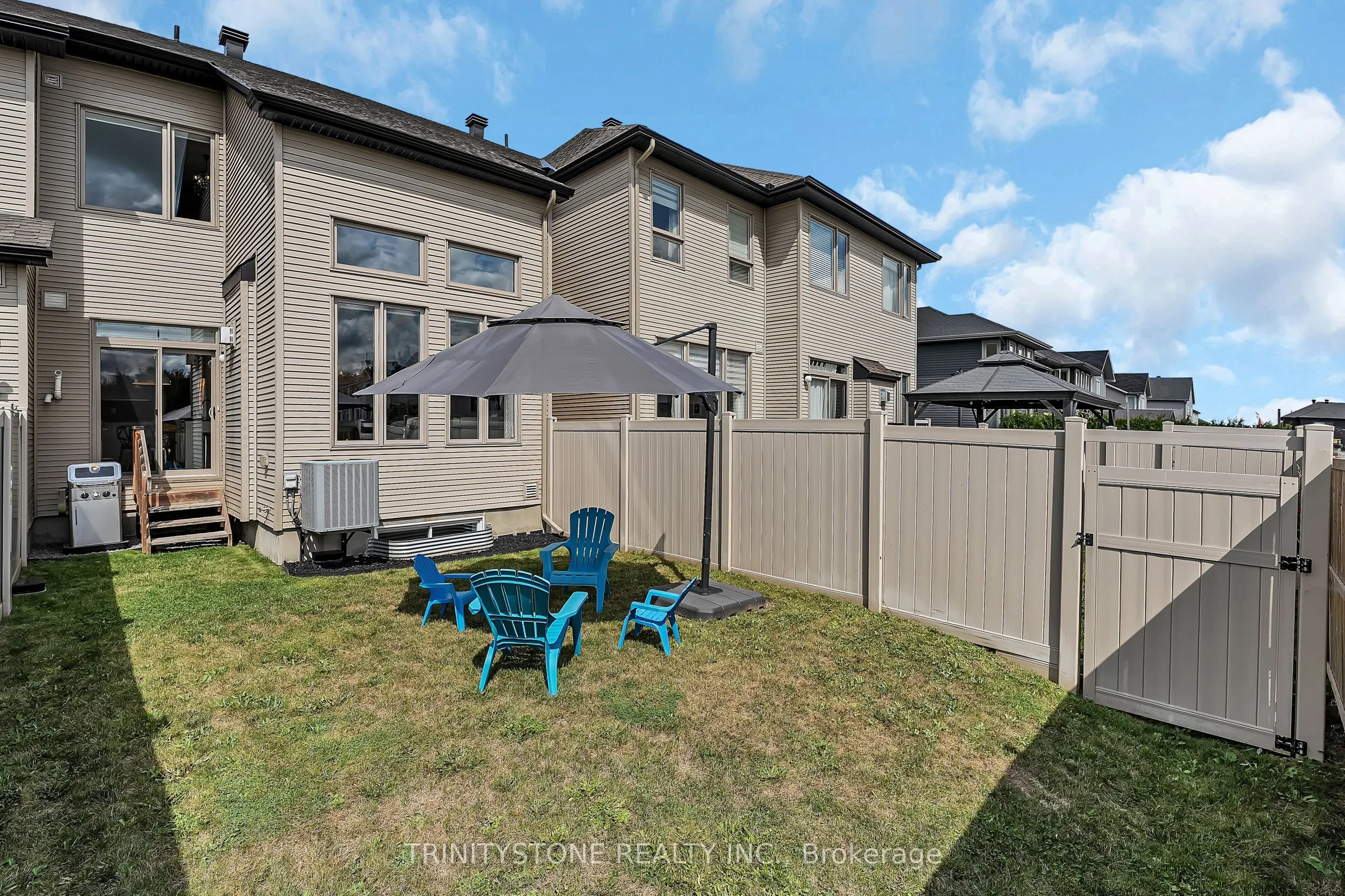 127 Shinny Avenue