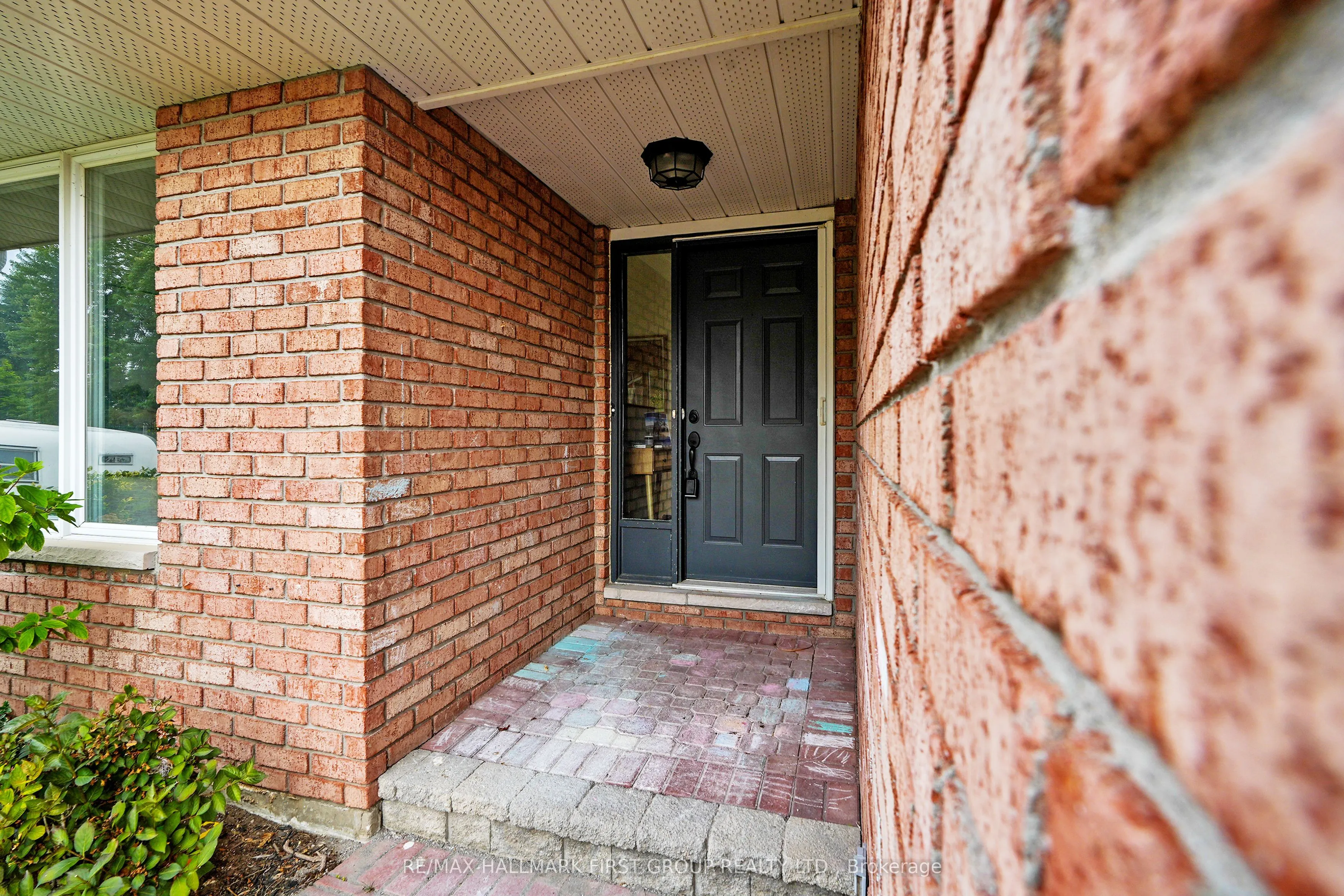 16 Anne Street