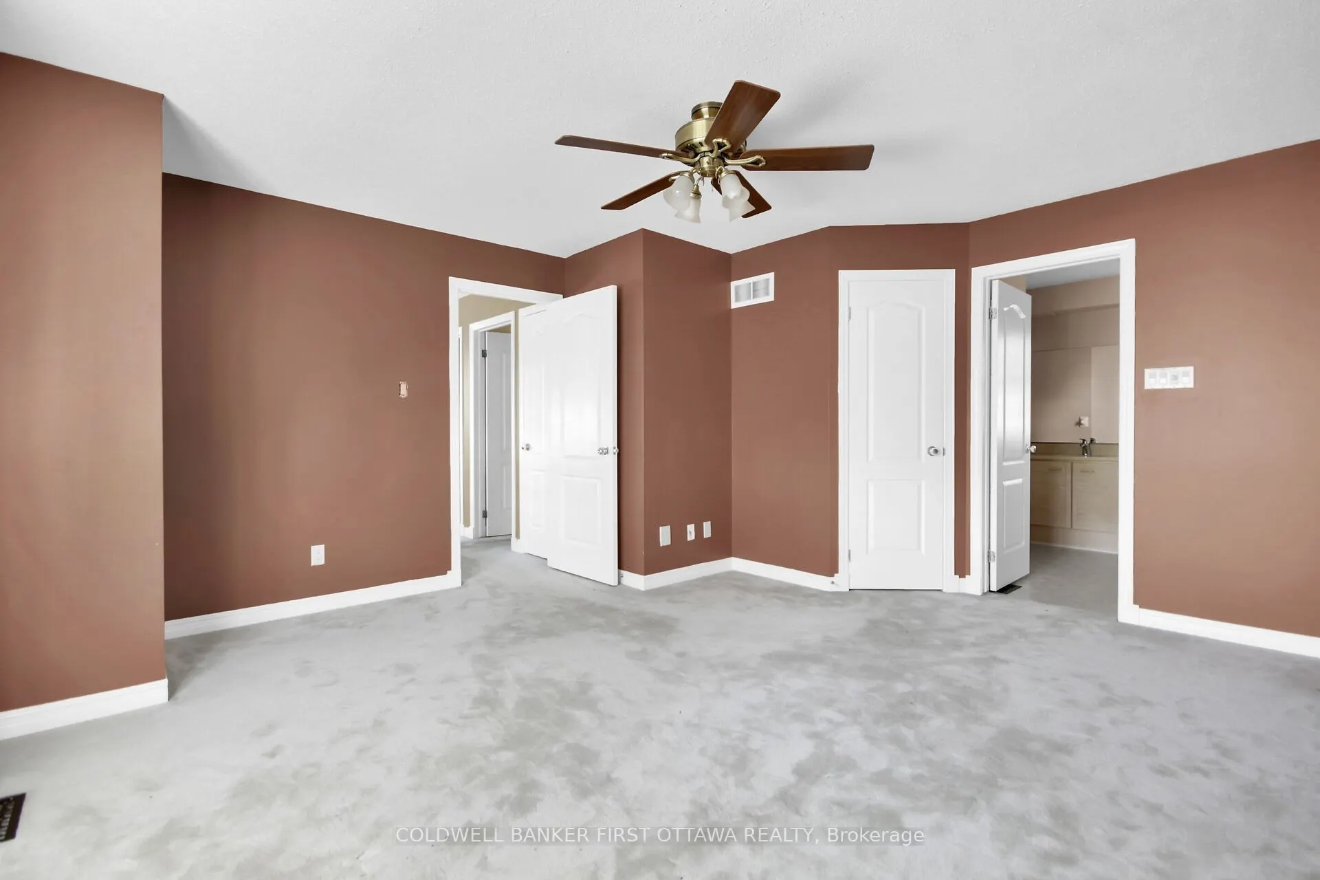 59 Rowe Drive