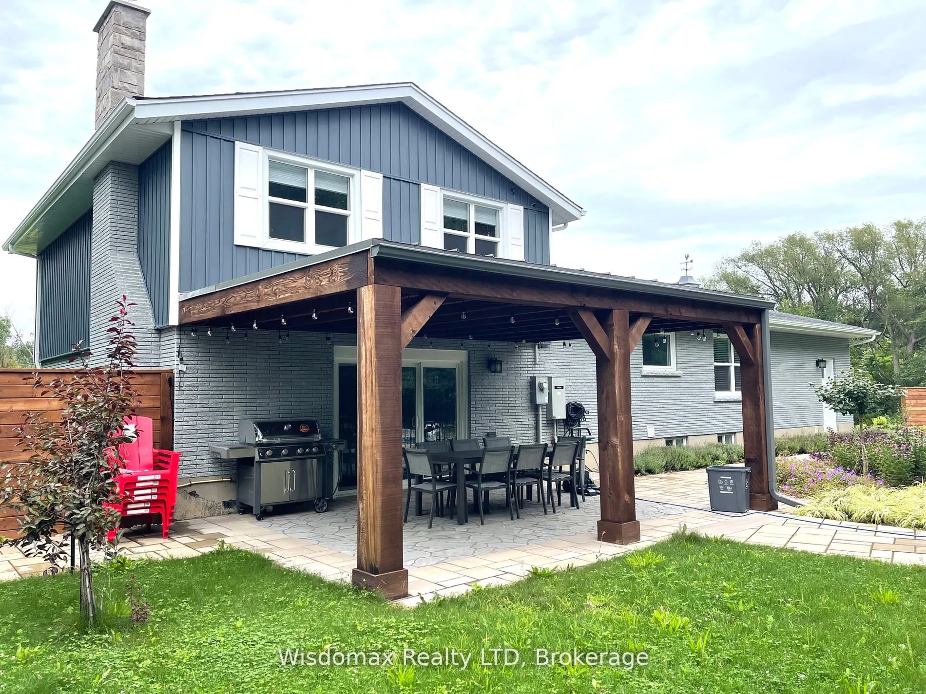 341 LAKESHORE Road
