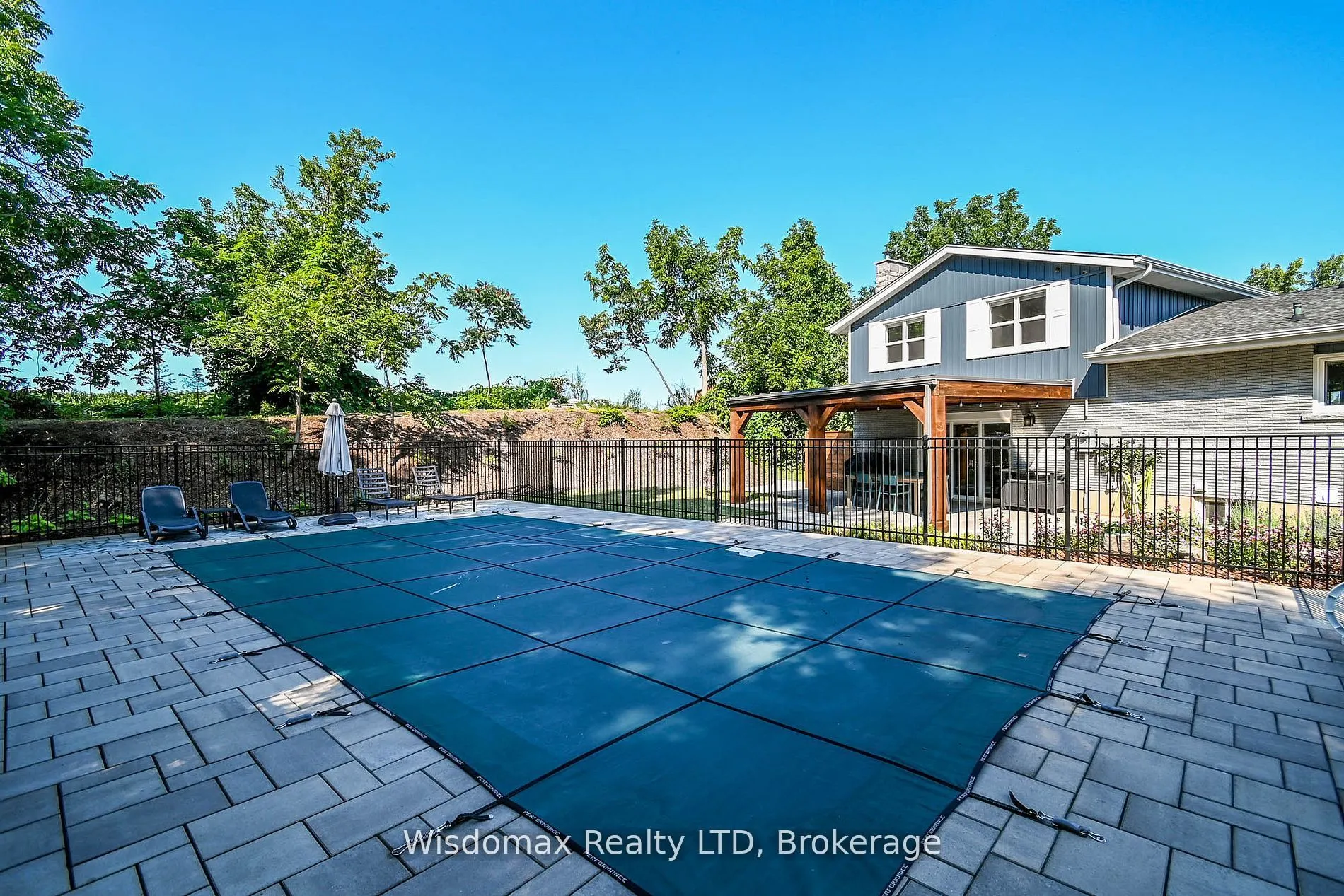 341 LAKESHORE Road