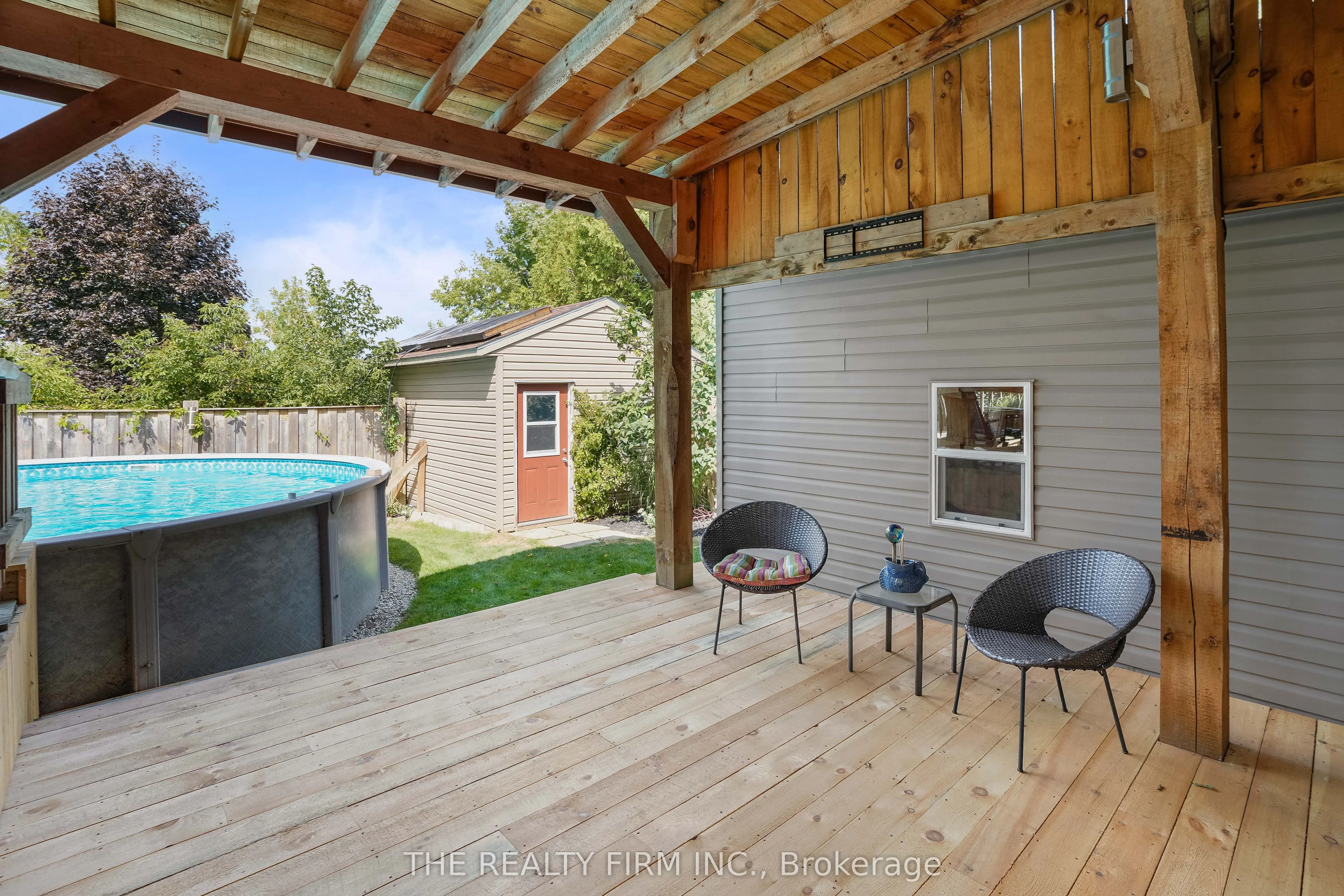 9 Aileen Drive
