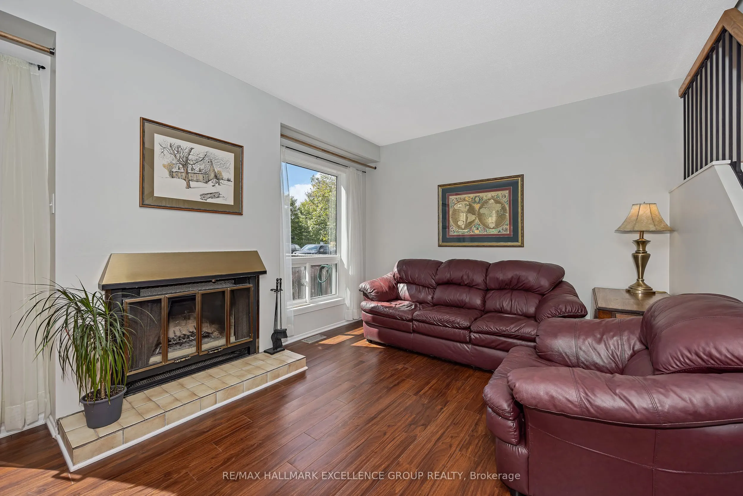 102F Valley Stream Drive, #12