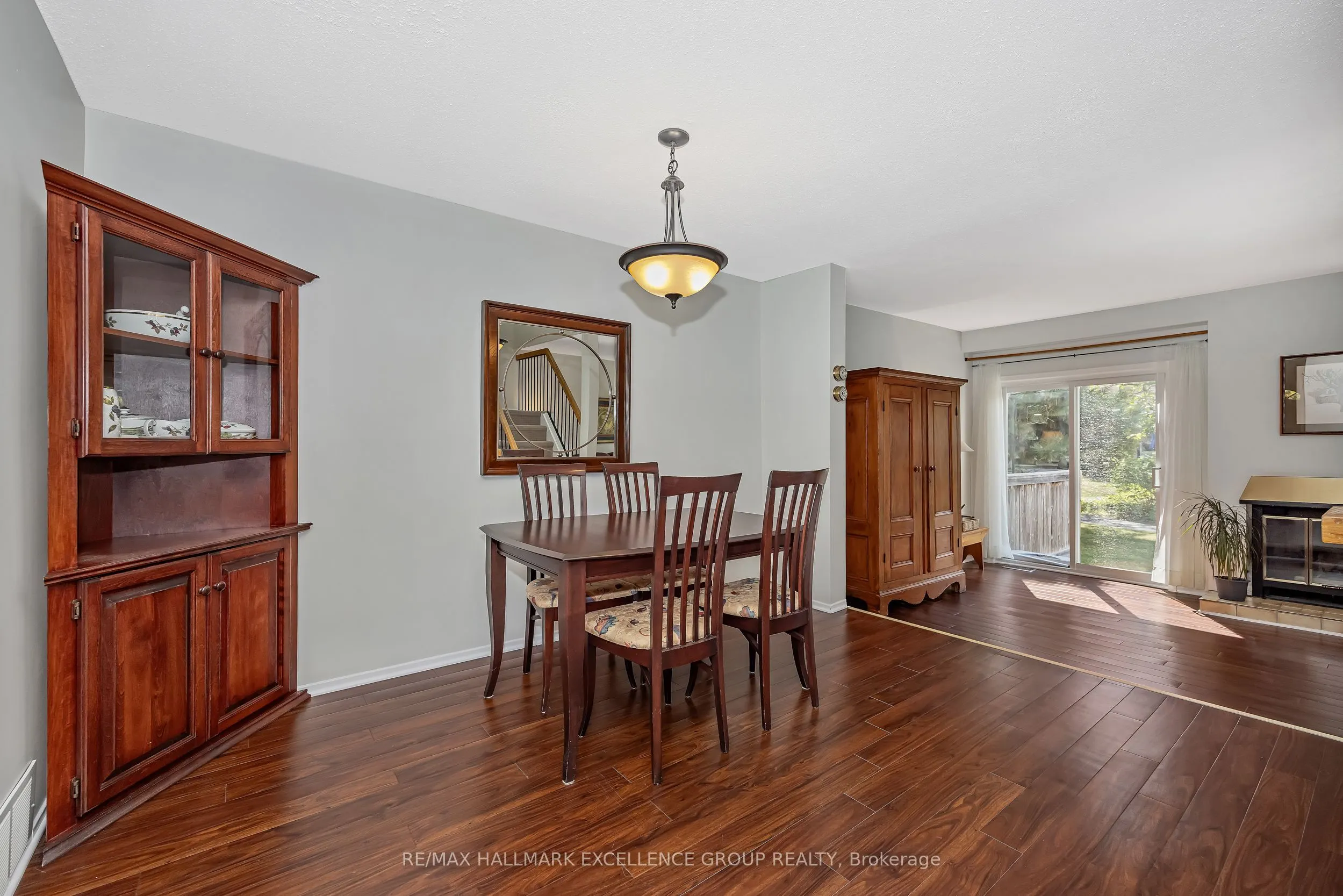 102F Valley Stream Drive, #12