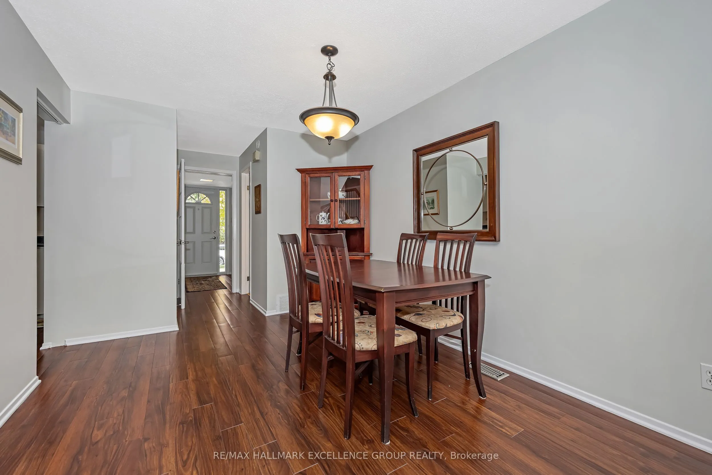 102F Valley Stream Drive, #12