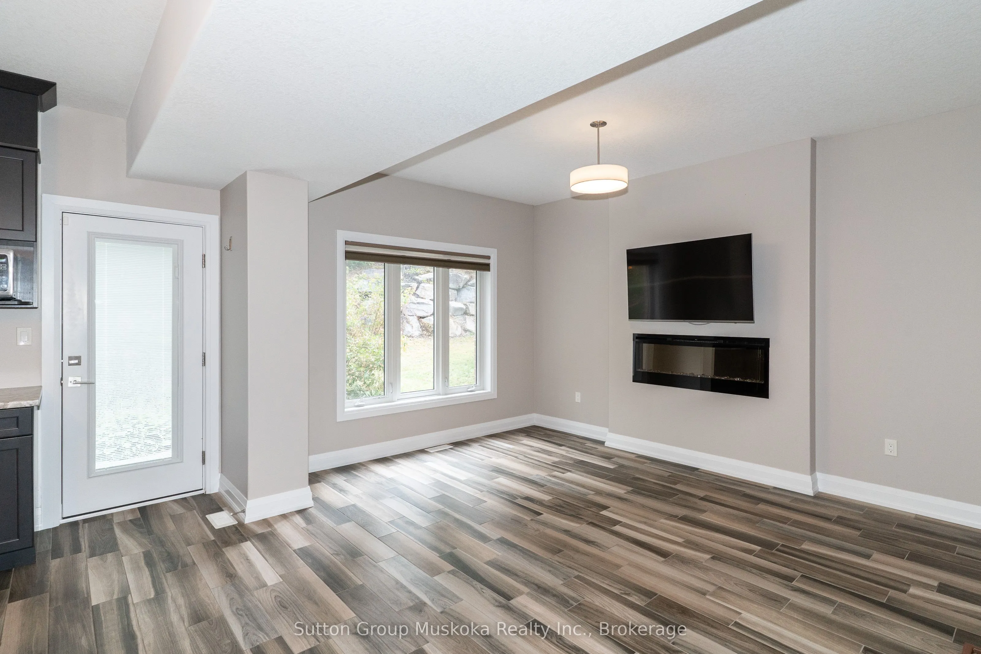 22 Braeside Crescent