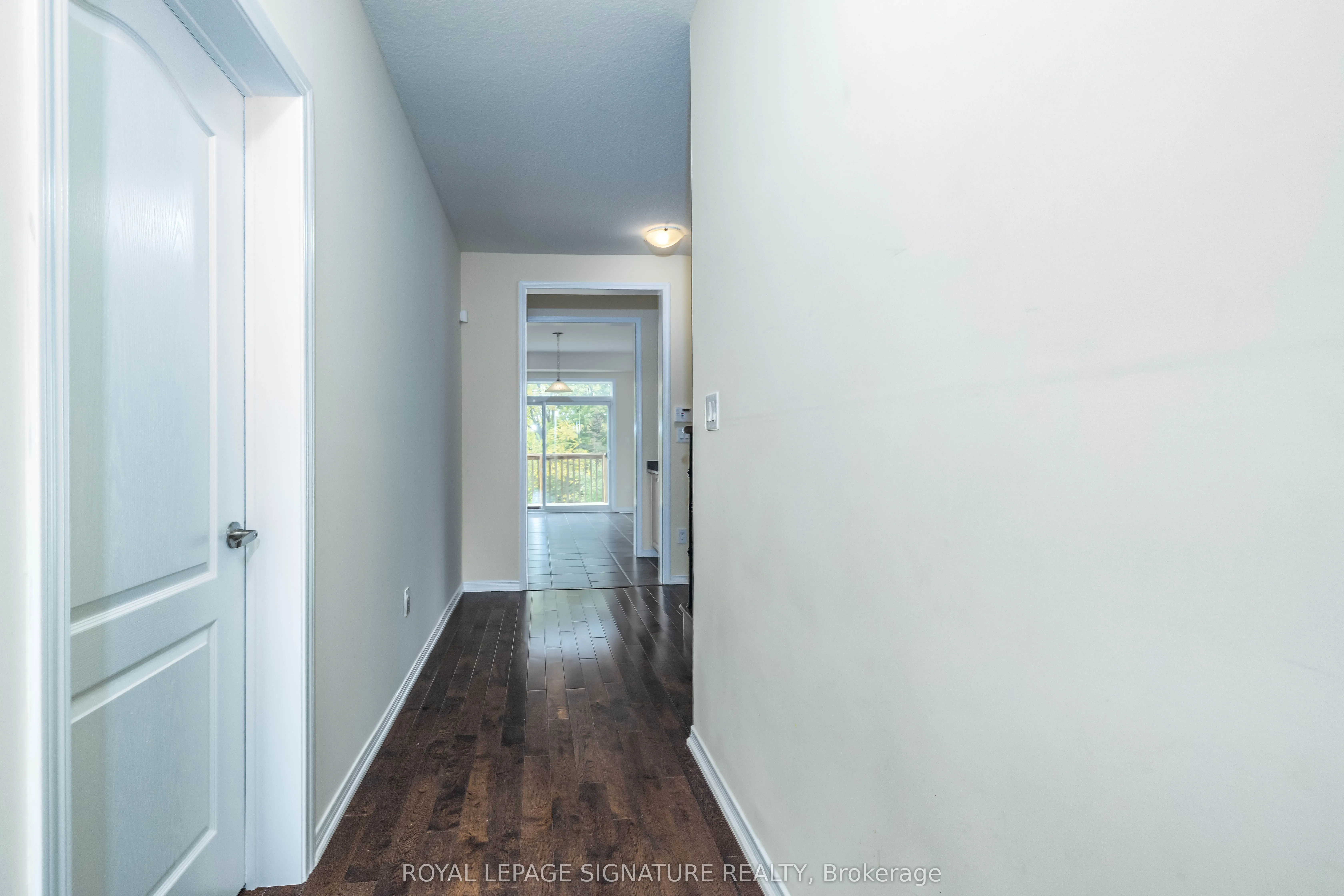 11 Fleming Crescent