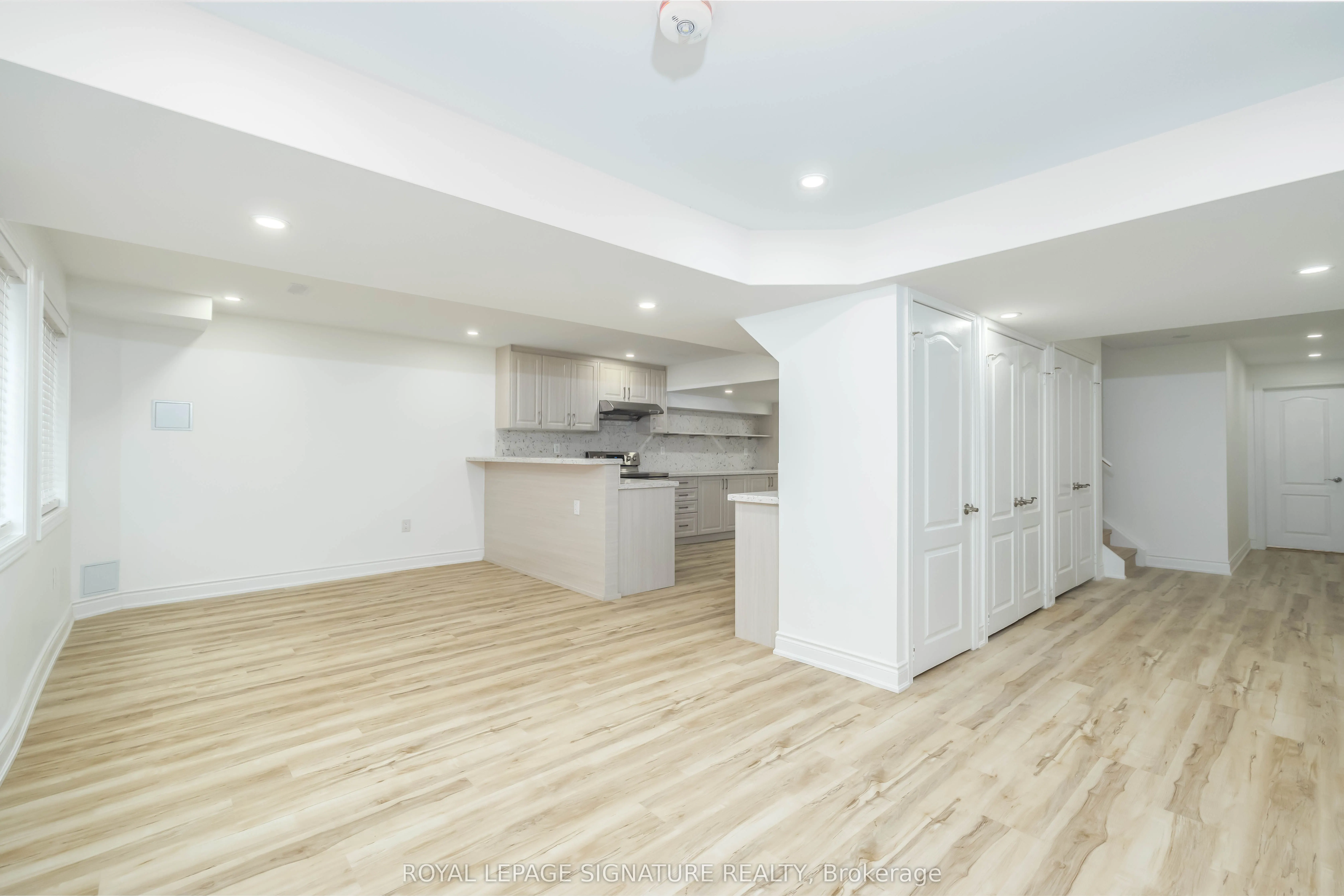 11 Fleming Crescent